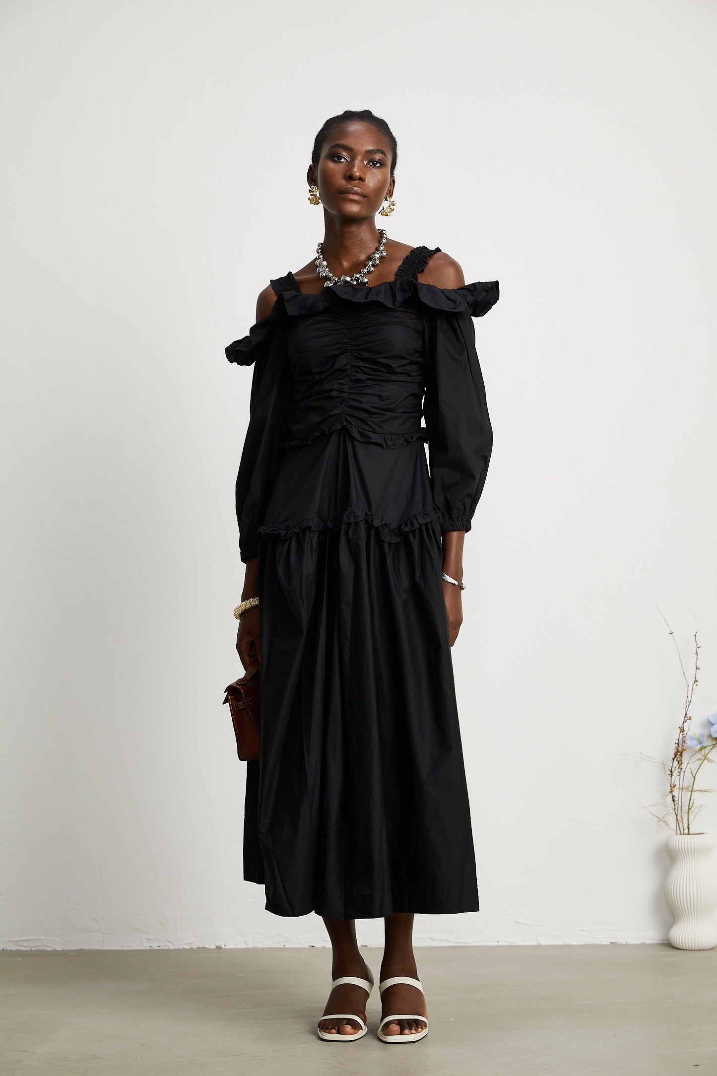 Renée pileli midi elbise
