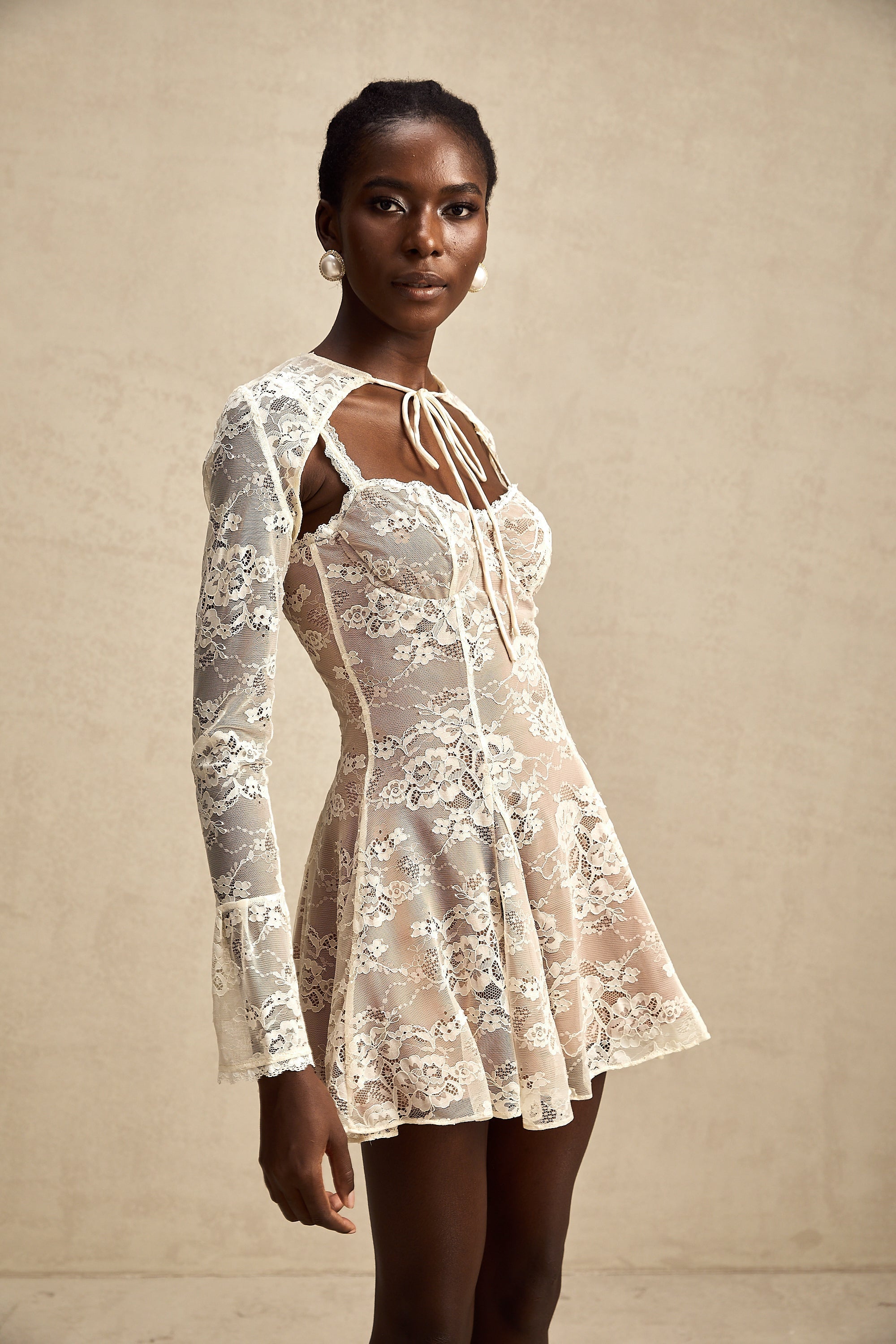 Çiçekli Dantel Yelek Ve Elbise Takım