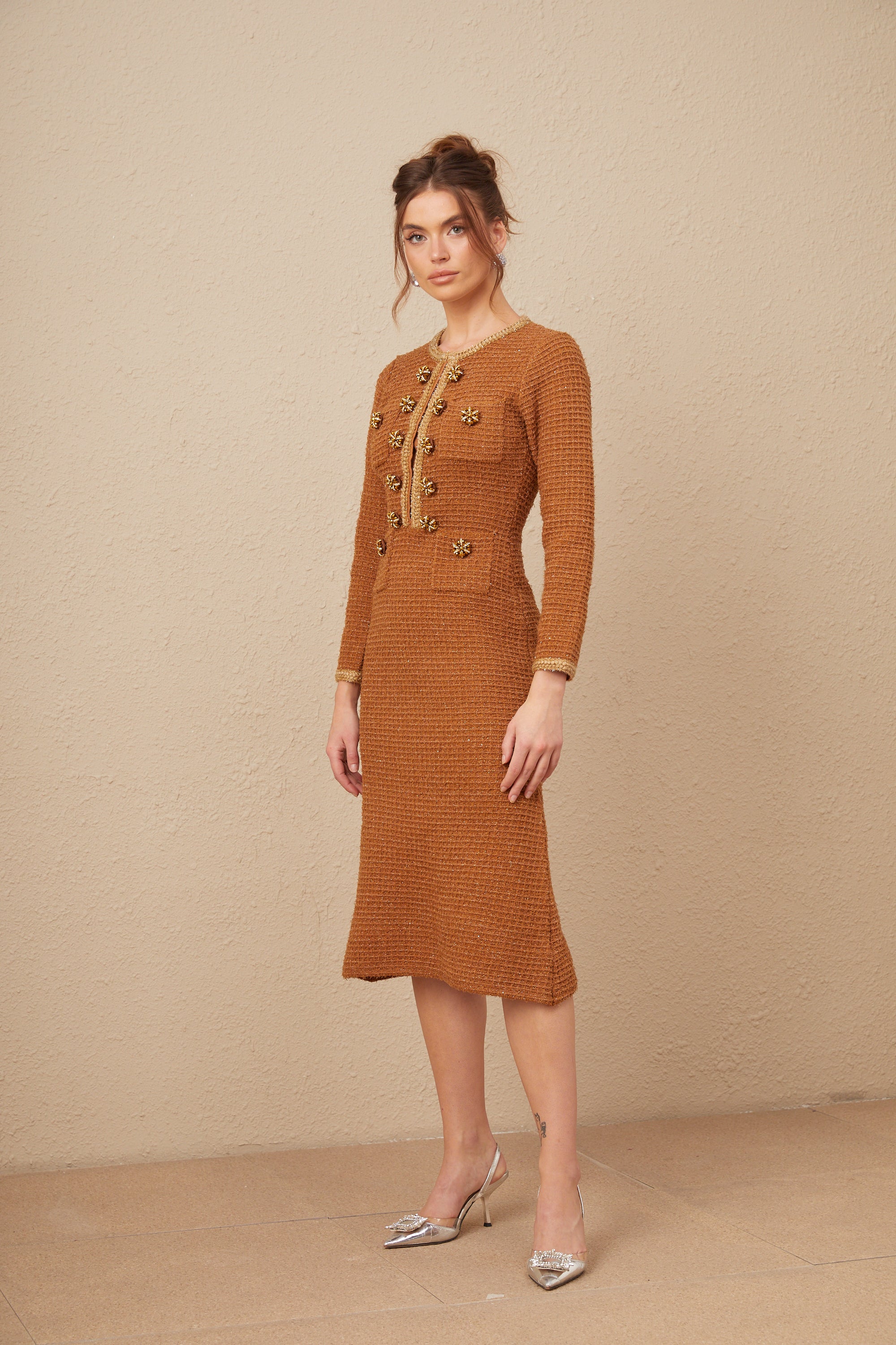 Örgülü Kenarlı Tüvit Elbise