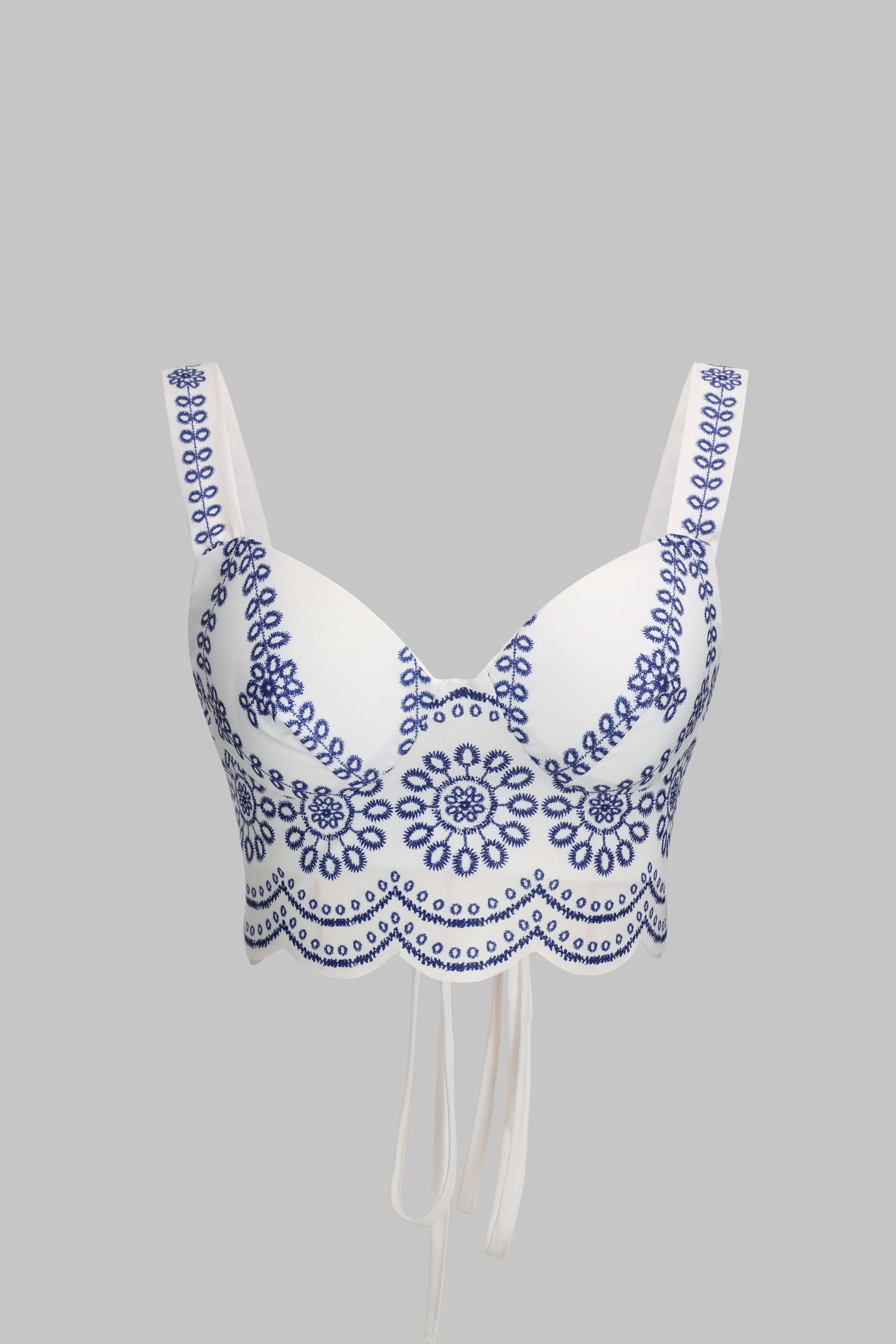 Çiçek Desenli Bağcıklı Sırtı Açık Üst ve Üst Örtü Seti