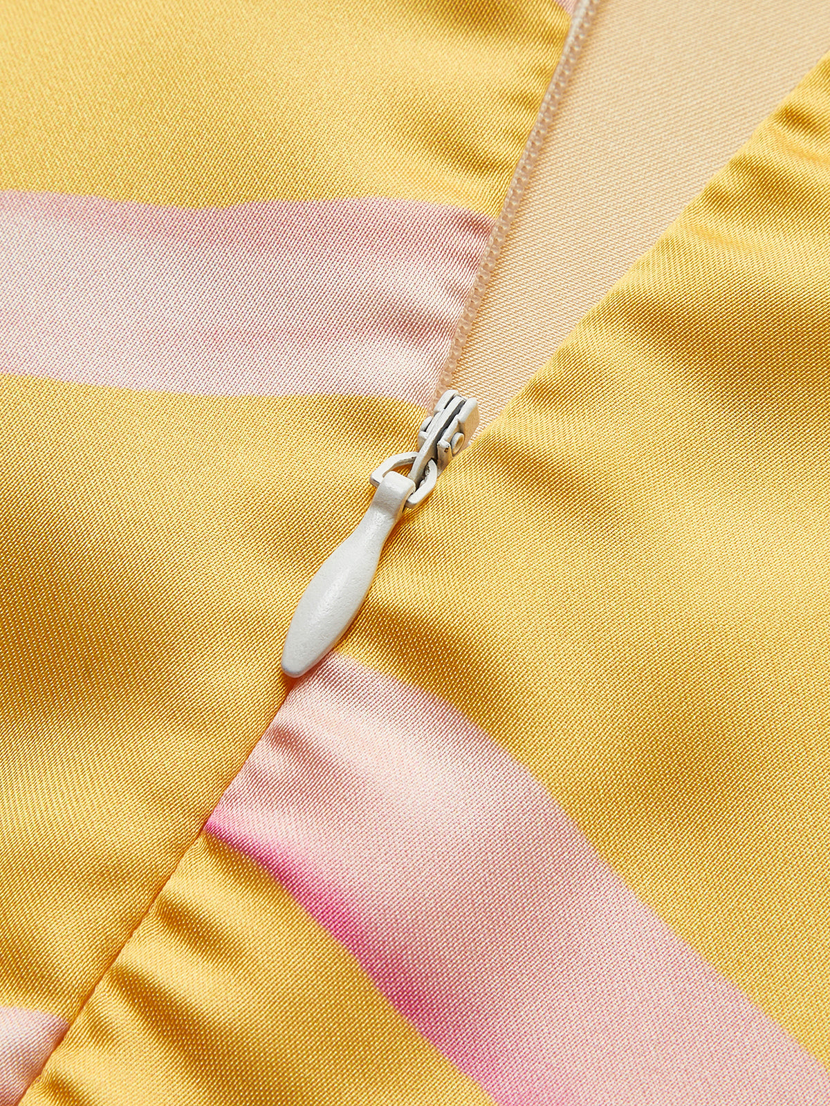 Sırt Dekolteli Midi Elbise