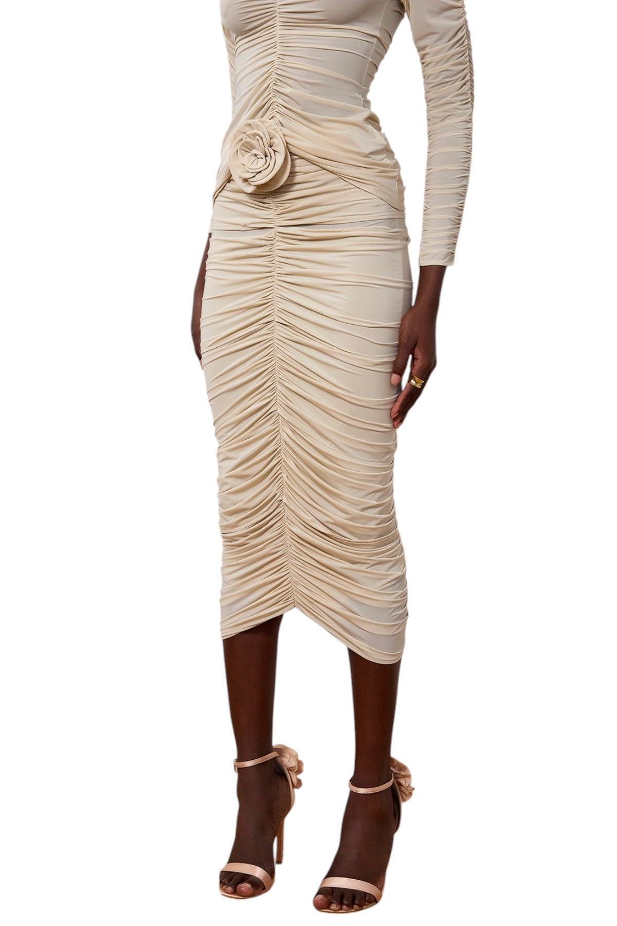 Çiçek Detaylı Büzgü ve Tül Midi Etek