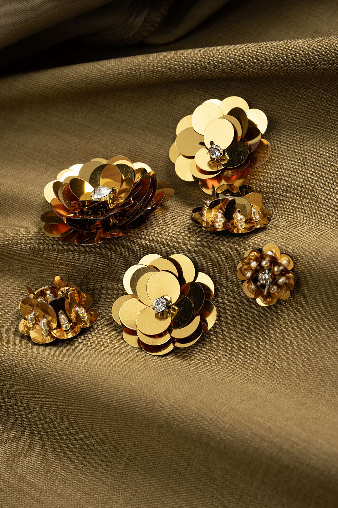 çiçekli kolsuz mini elbise