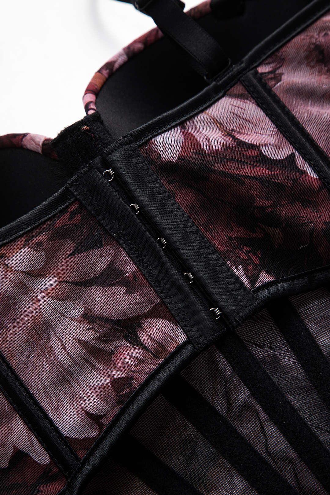 Çiçek Desenli Mesh Korse