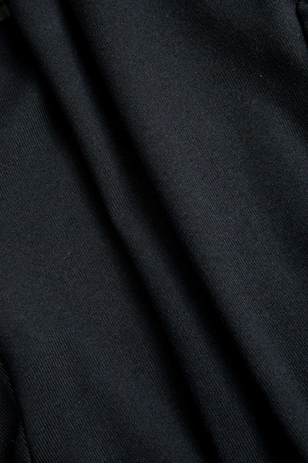 Katı V Yaka Cepli Ve Fermuarlı Mini Elbise