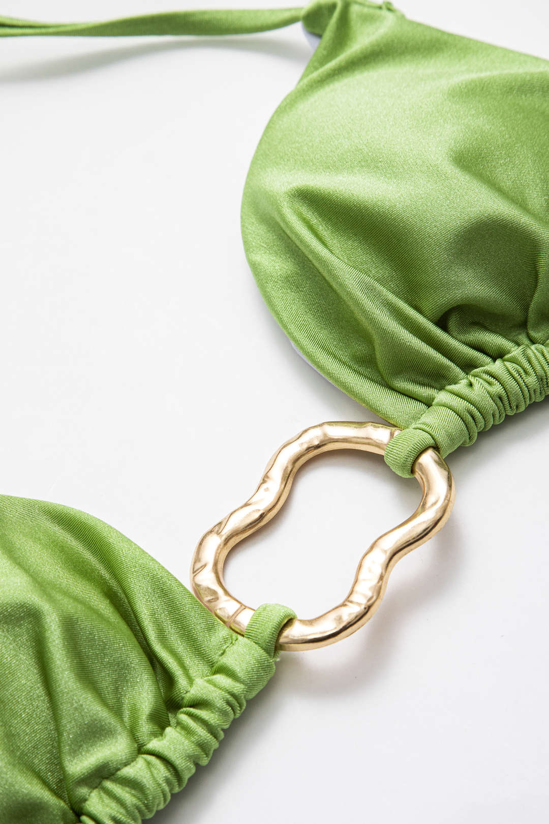 Metalik Büzgülü Bağlamalı Sırt Dekolteli Bikini Takımı