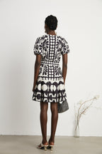 Émeline kuşak mini elbise