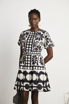 Émeline kuşak mini elbise