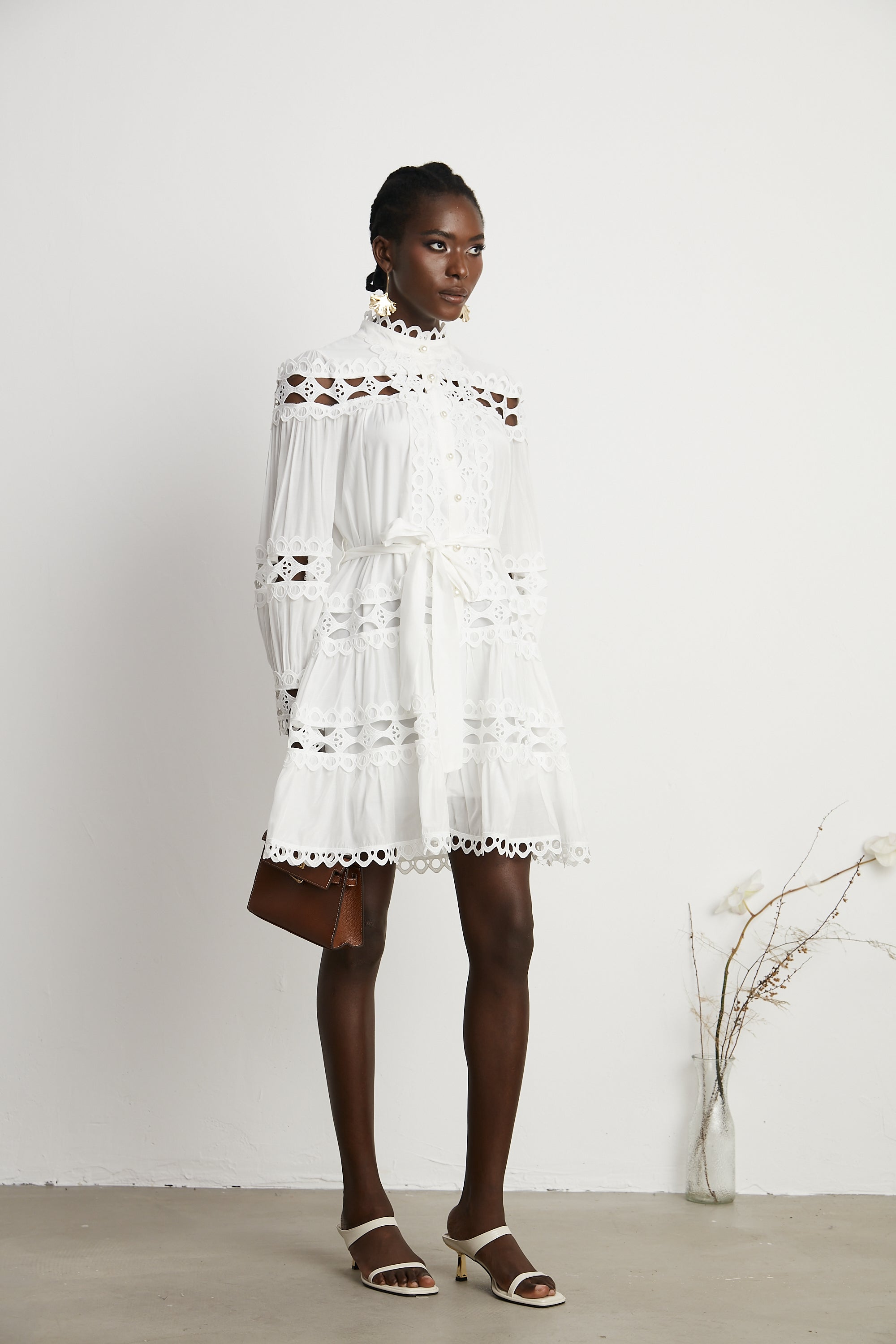 Hélène dekolte mini elbise