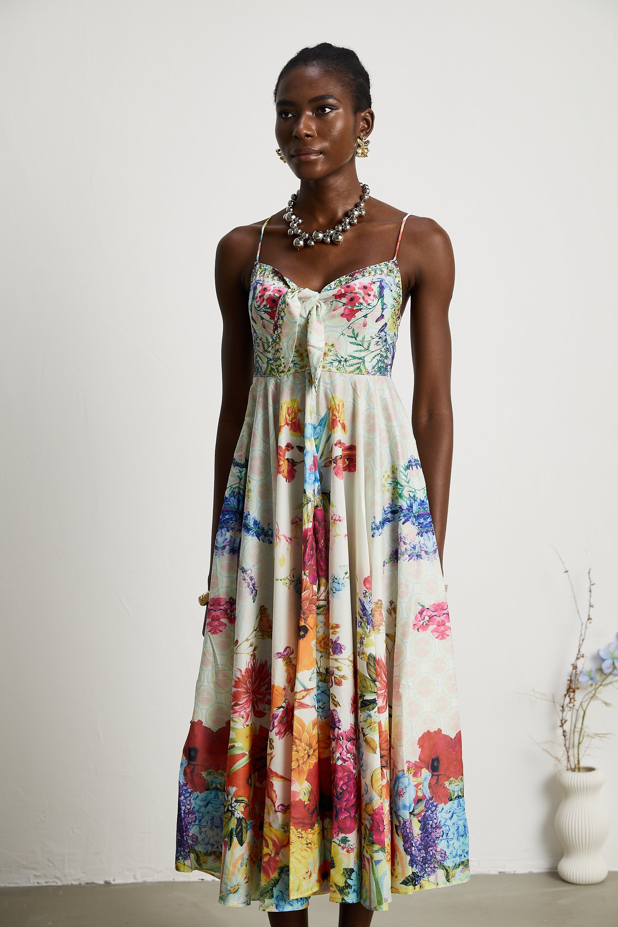 Sylvie desenli midi elbise