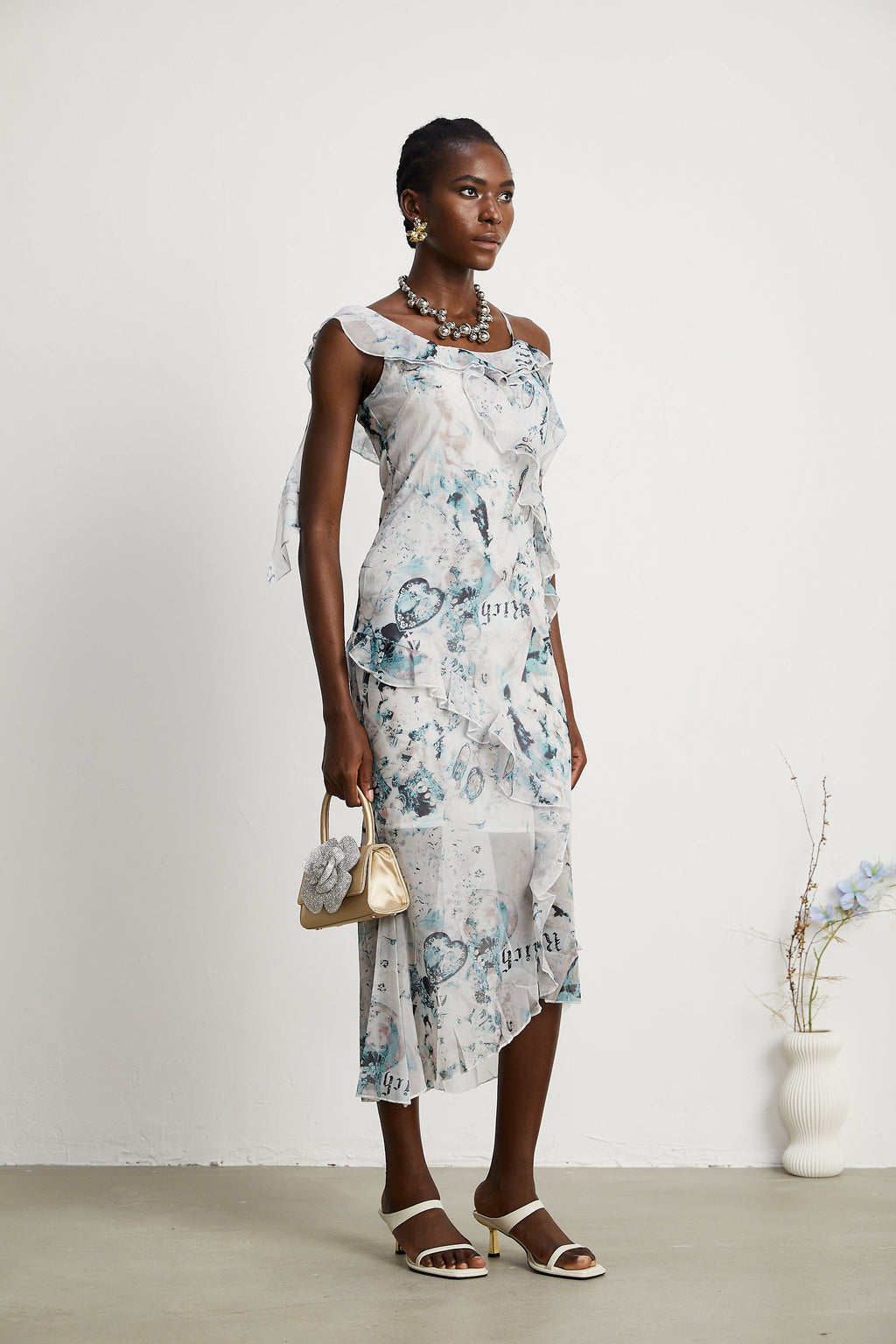 Roberta fırfırlı midi elbise