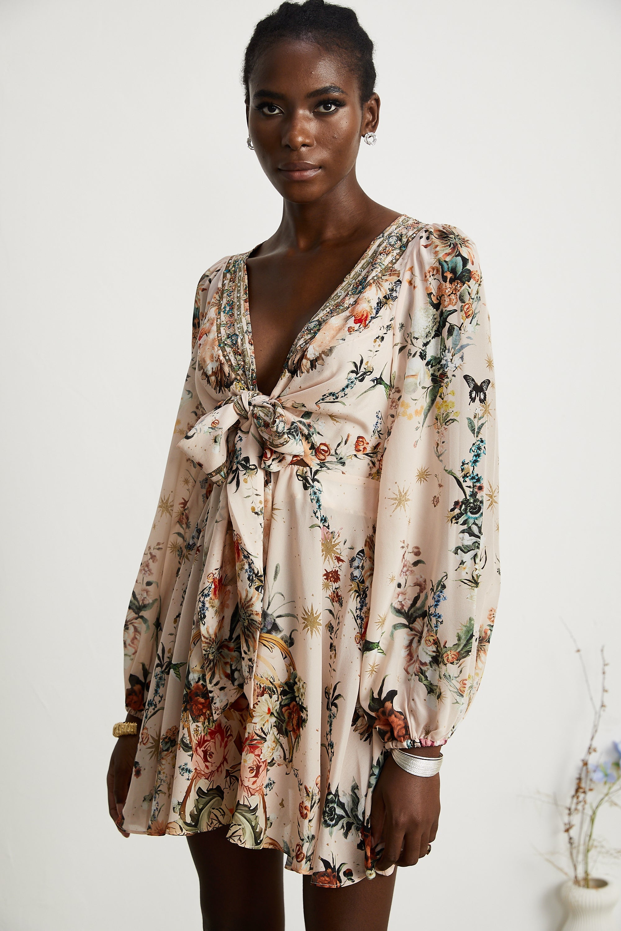 Emilia kravat mini elbise