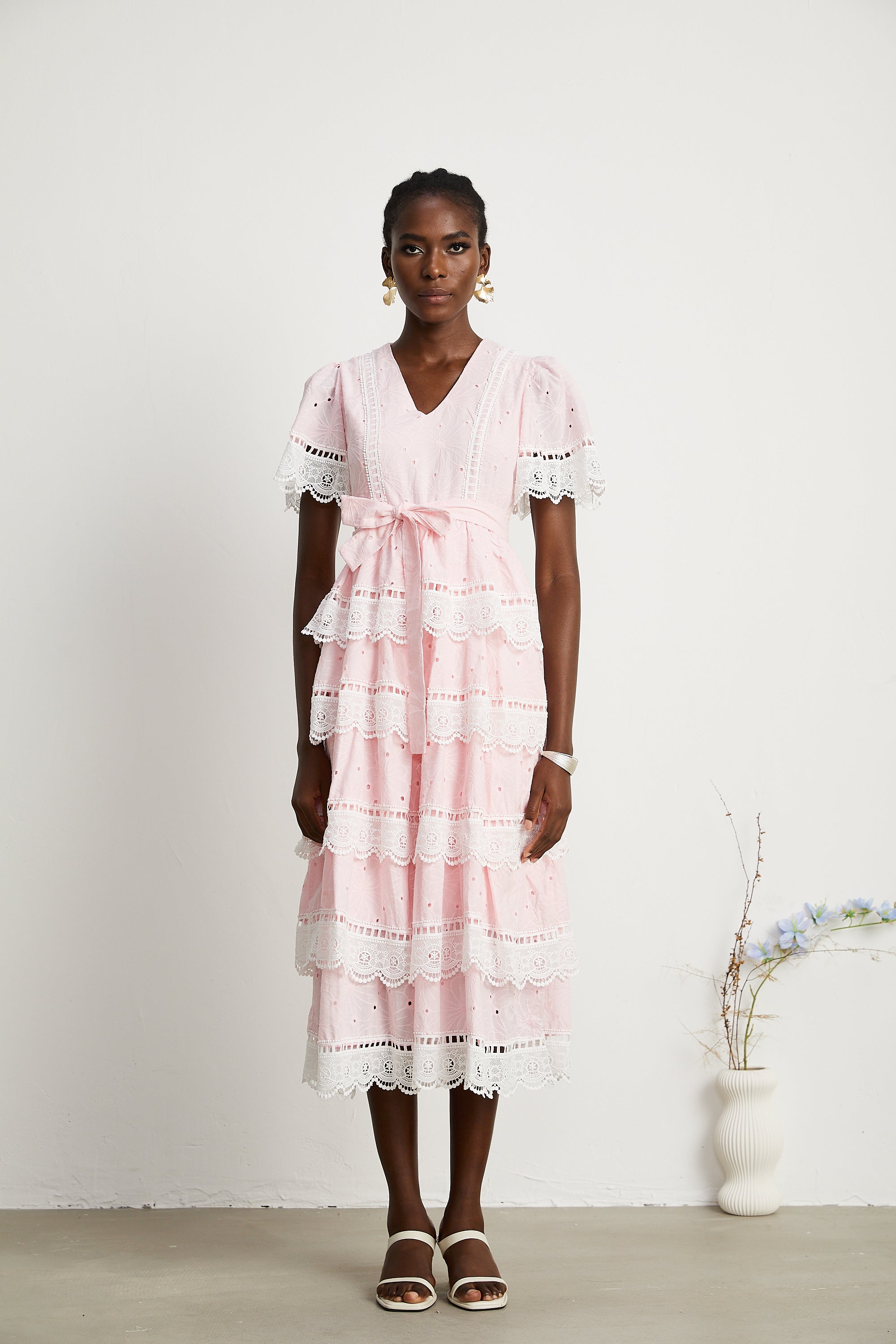 Valérie dantel fiyonklu midi elbise