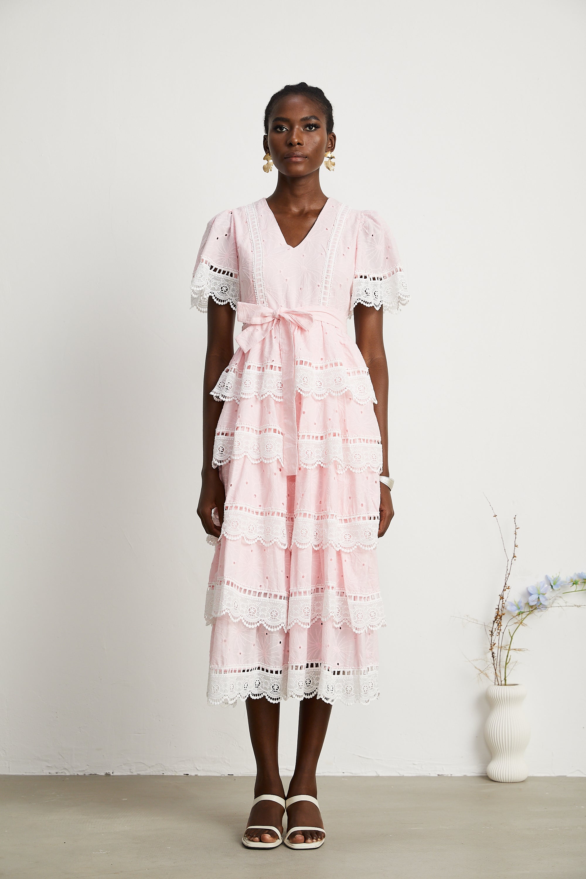 Valérie dantel fiyonklu midi elbise