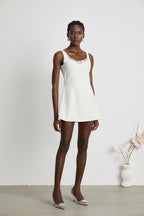 Noémie süslemeli mini elbise