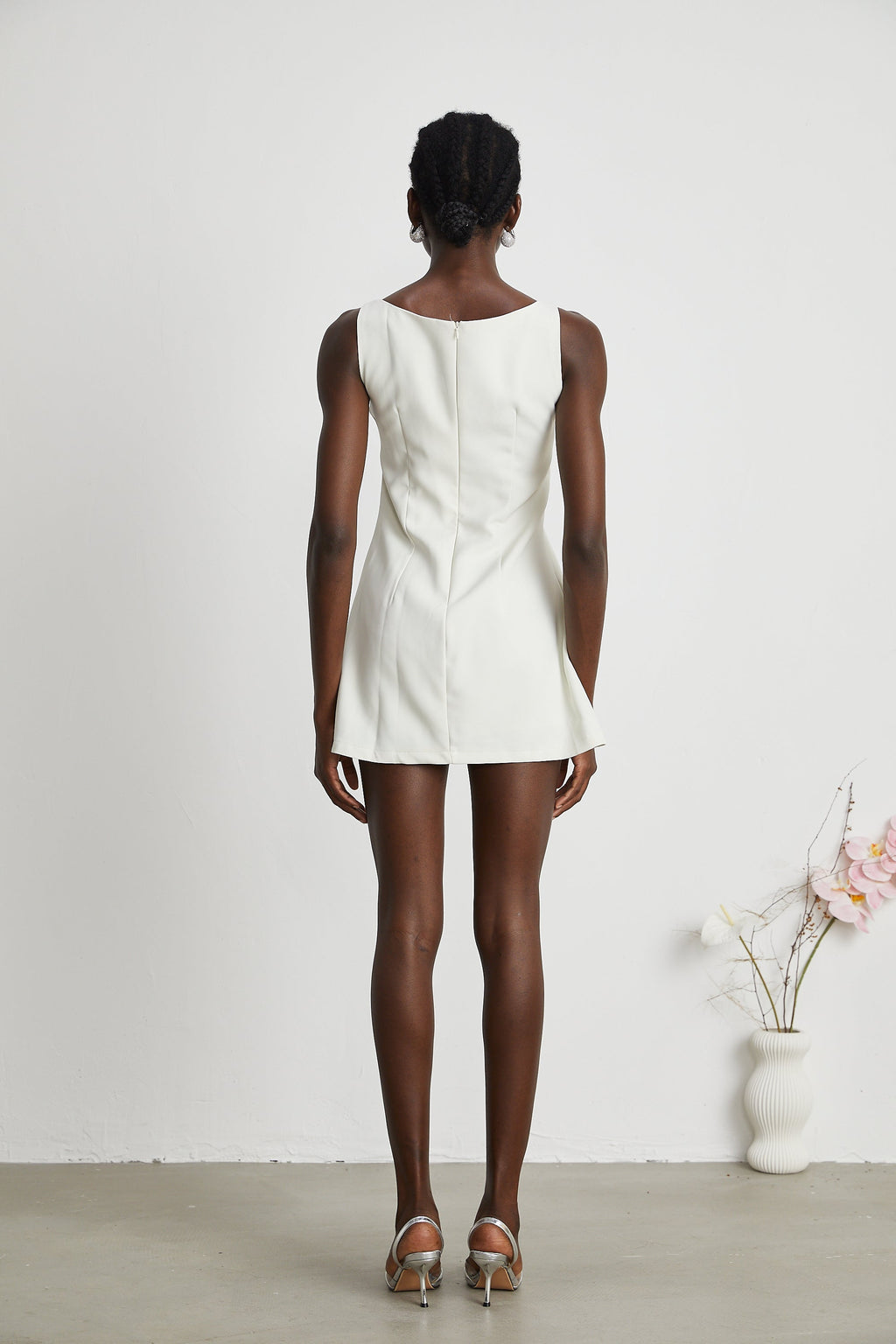 Noémie süslemeli mini elbise