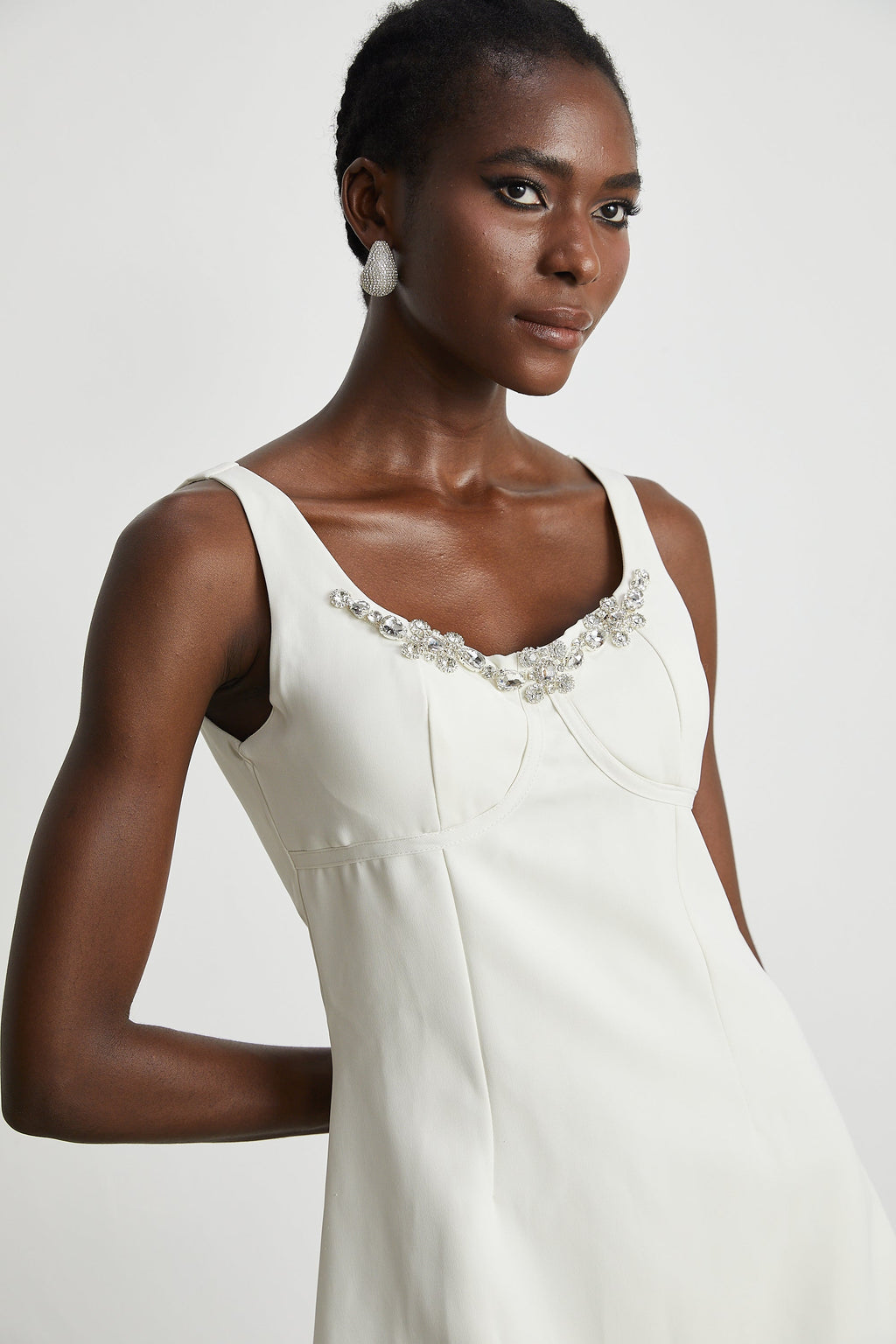 Noémie süslemeli mini elbise