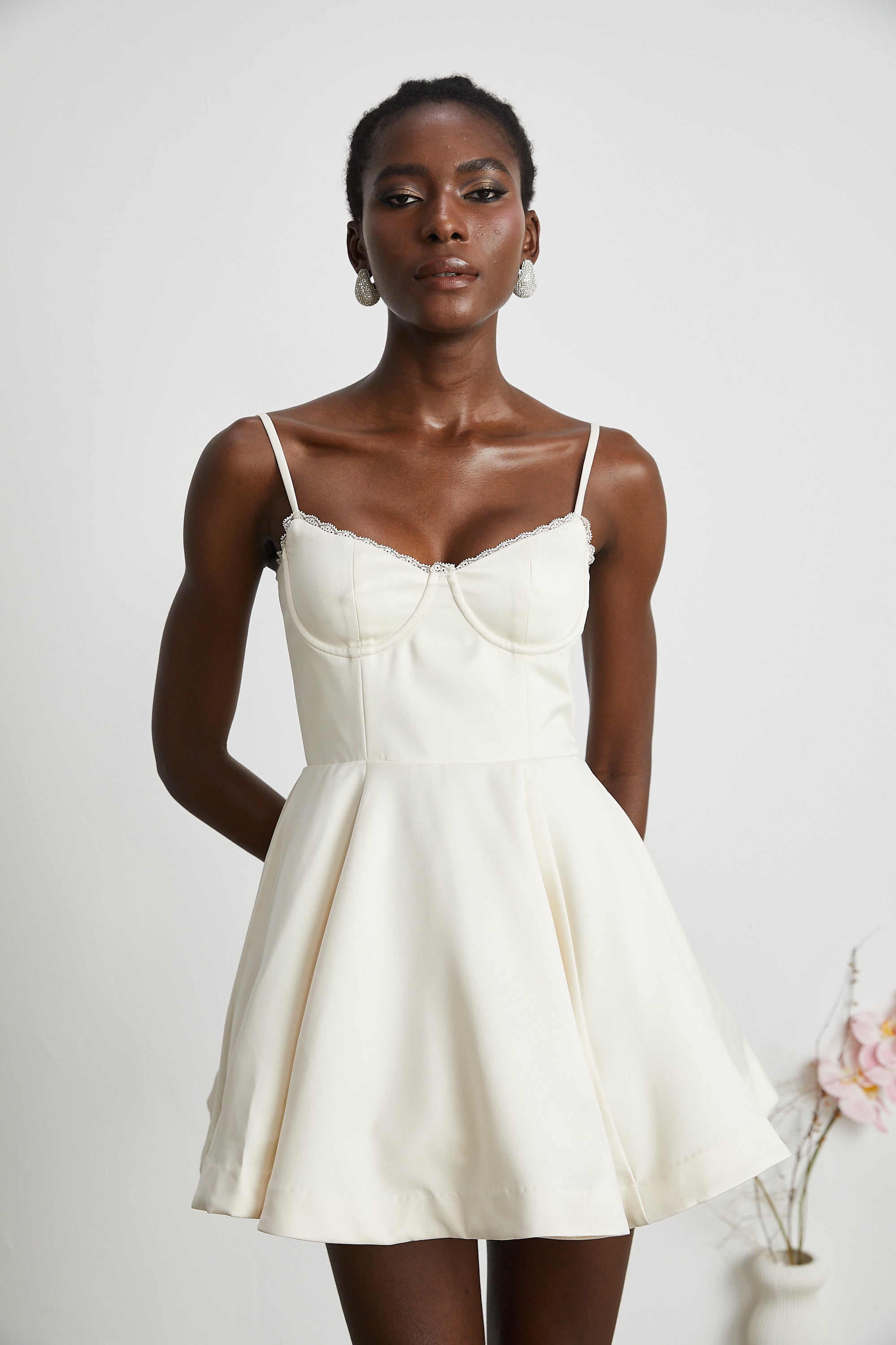 Saira tül mini elbise