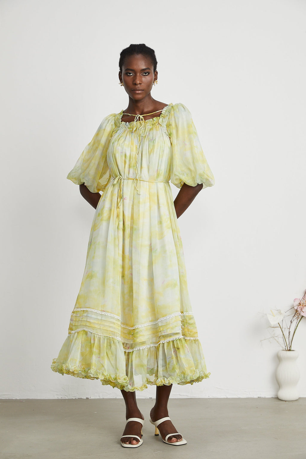 Fabienne fırfır midi elbise