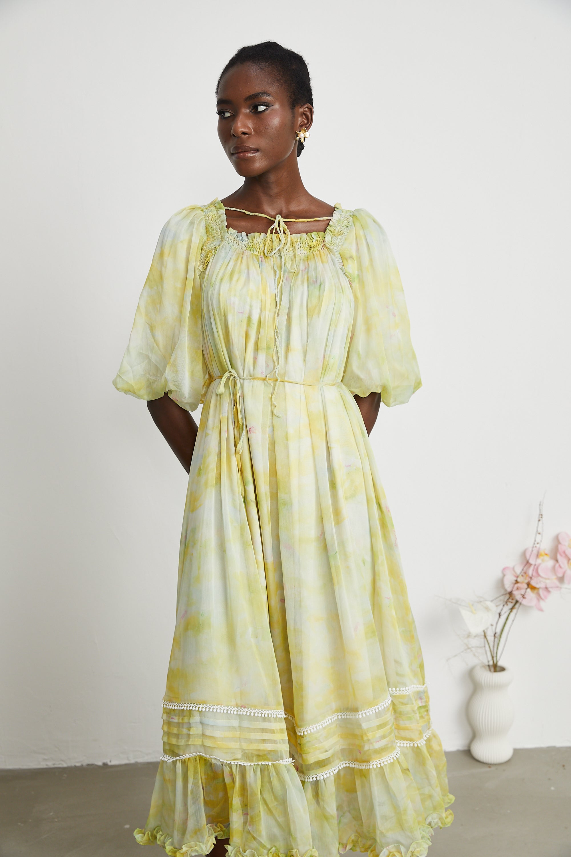 Fabienne fırfır midi elbise