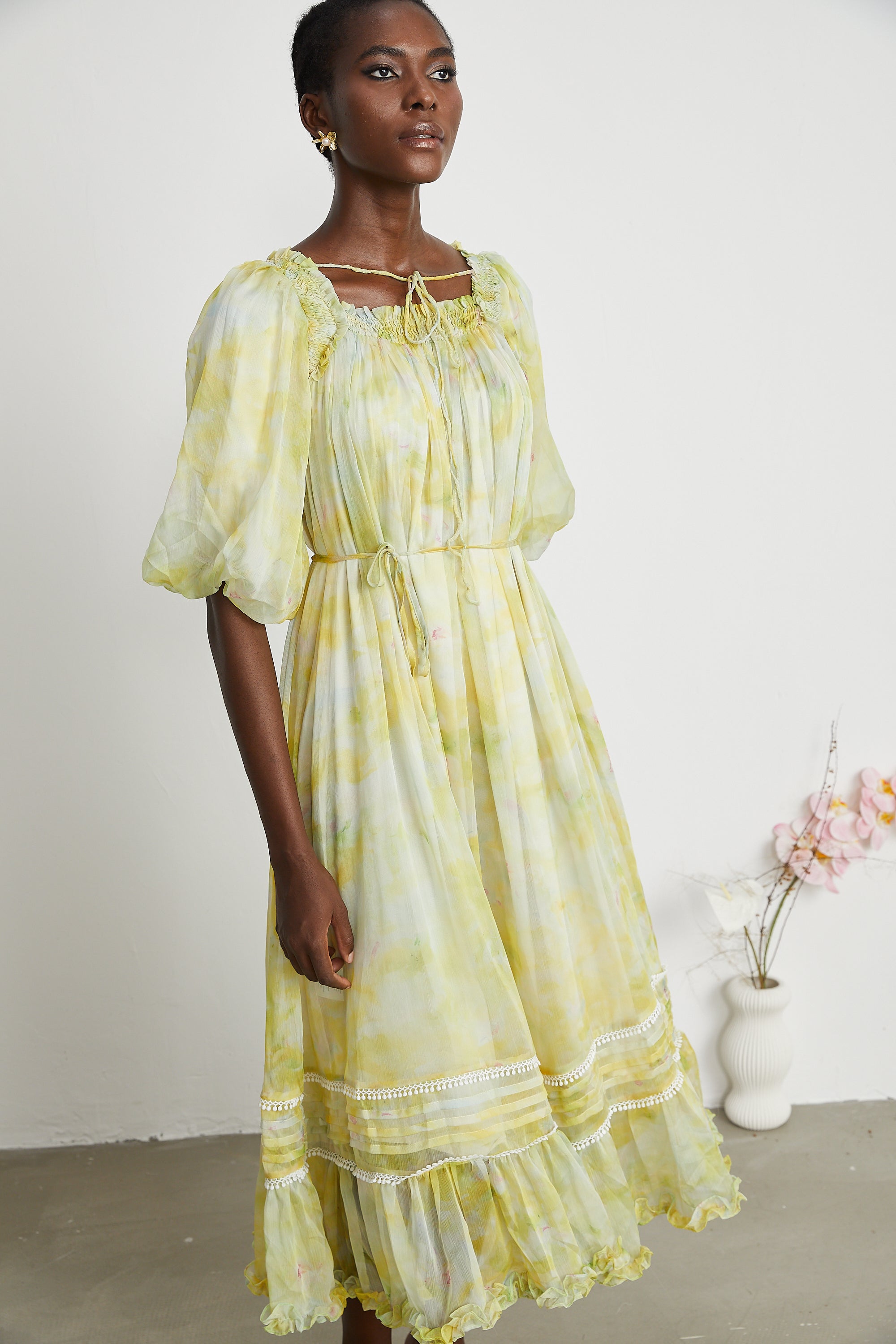 Fabienne fırfır midi elbise