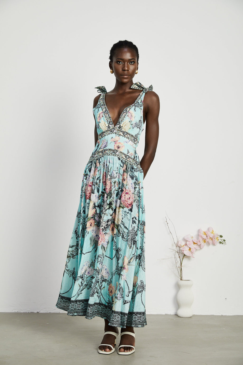 Kravat Omuz Midi Elbise