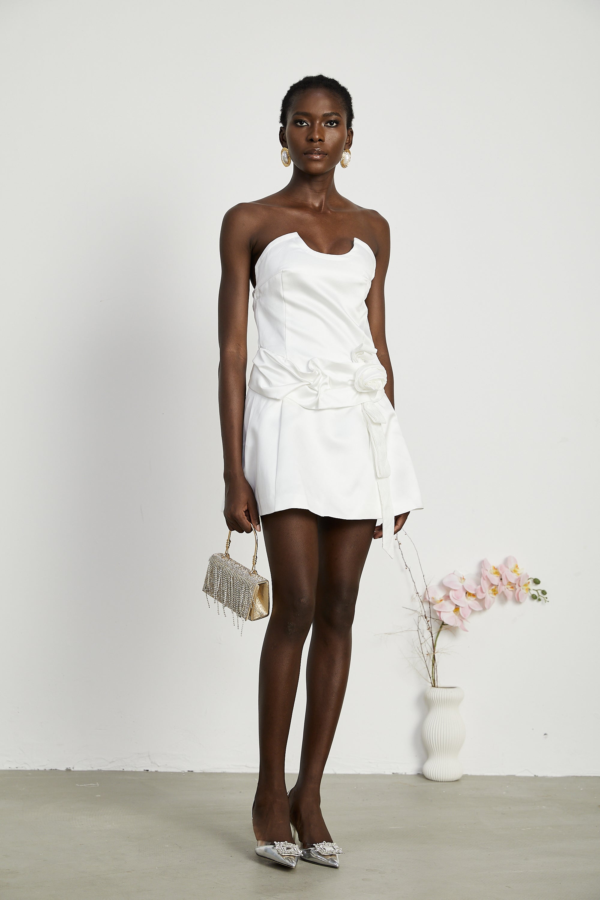 Fleur pile süsleme mini elbise