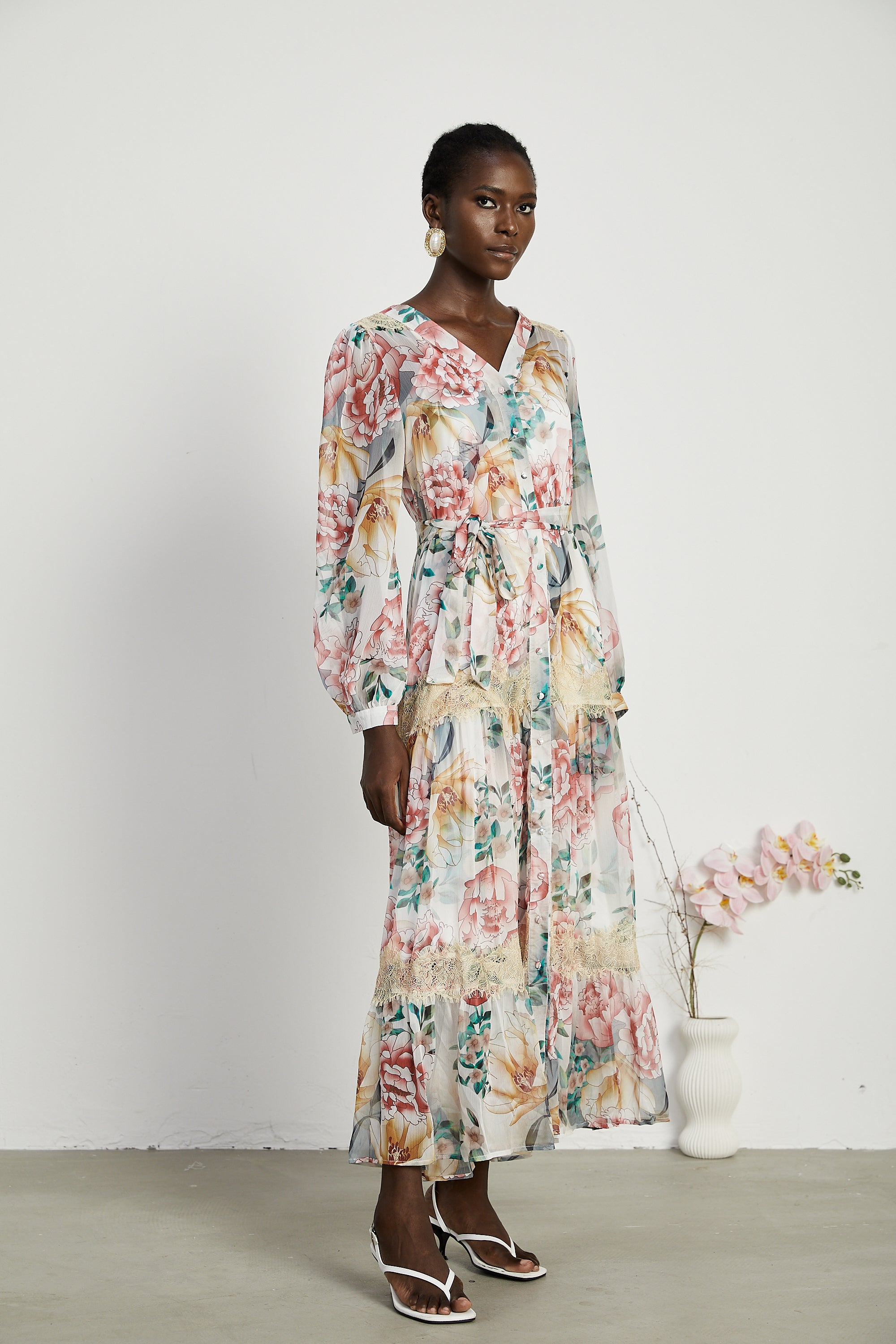 Zoë dantel desenli midi elbise