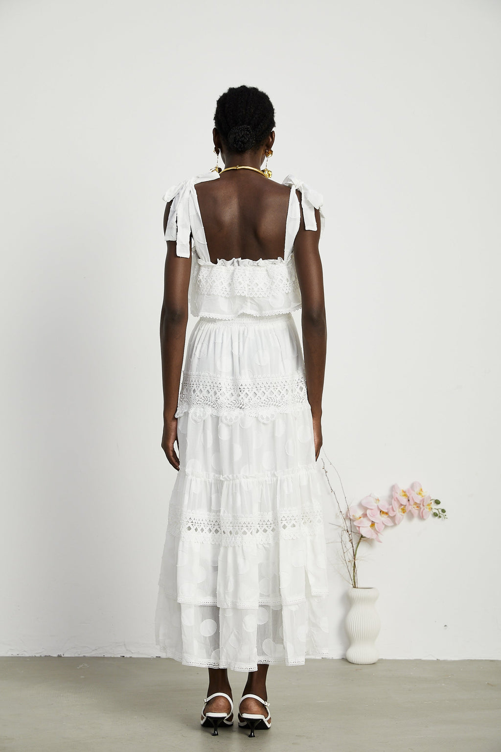 Roselinee dantel midi elbise