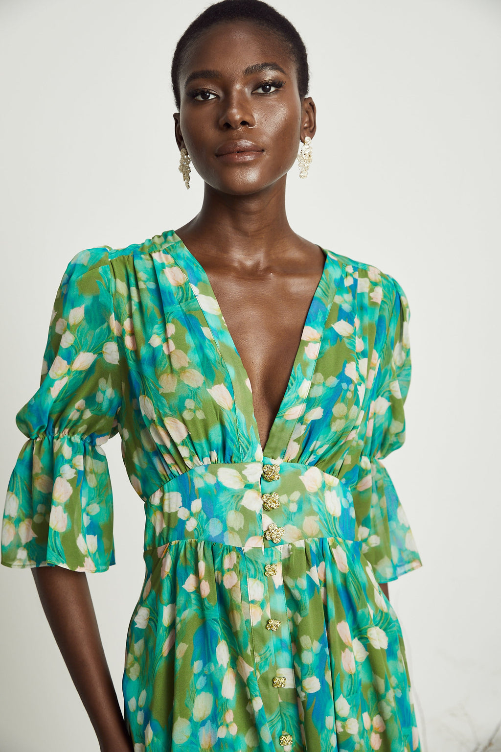 Perrine çiçek midi elbise