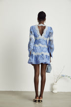 V Yaka Çiçek İşlemeli Mini Elbise