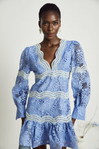 V Yaka Çiçek İşlemeli Mini Elbise