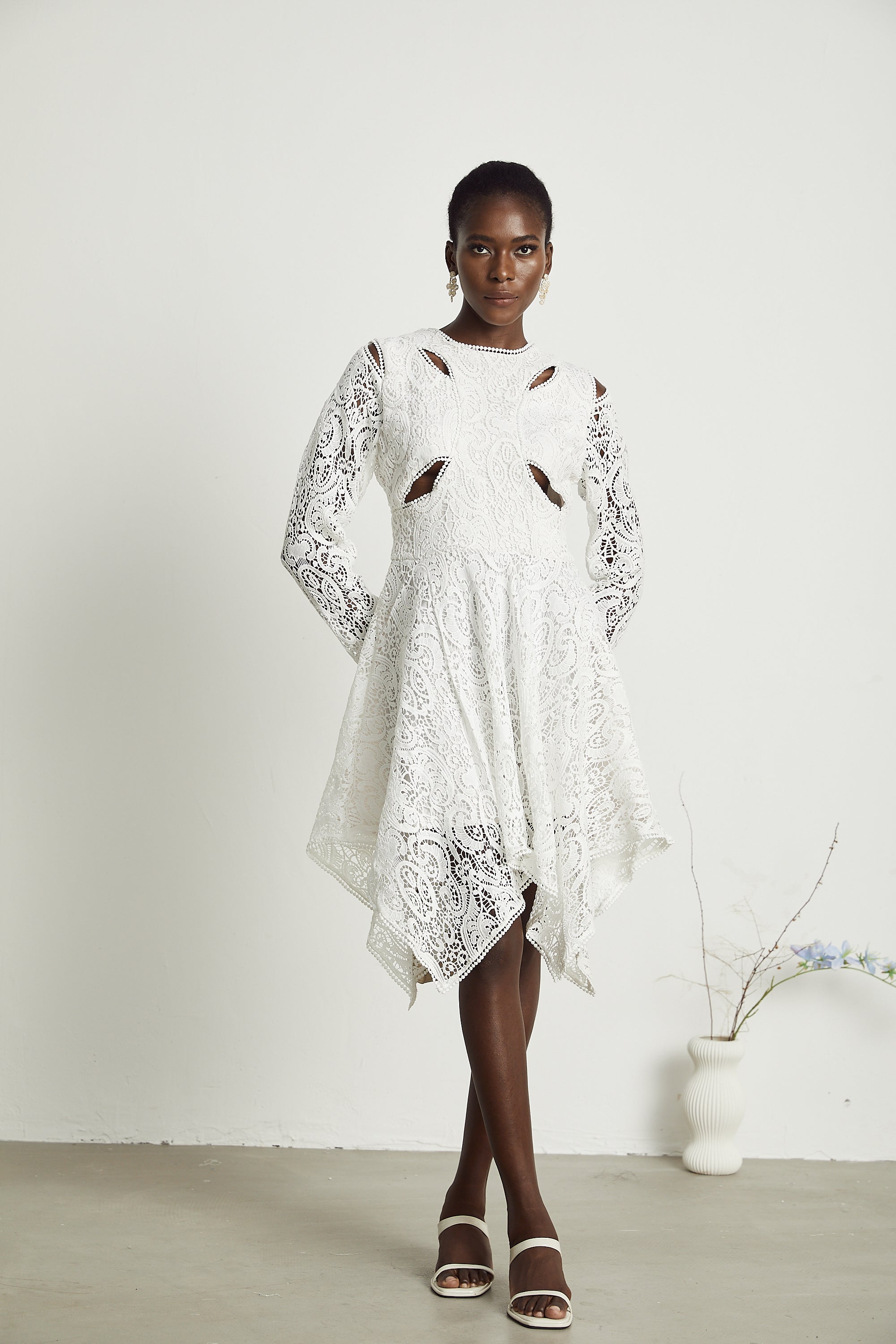 Sophie dekolteli midi elbise