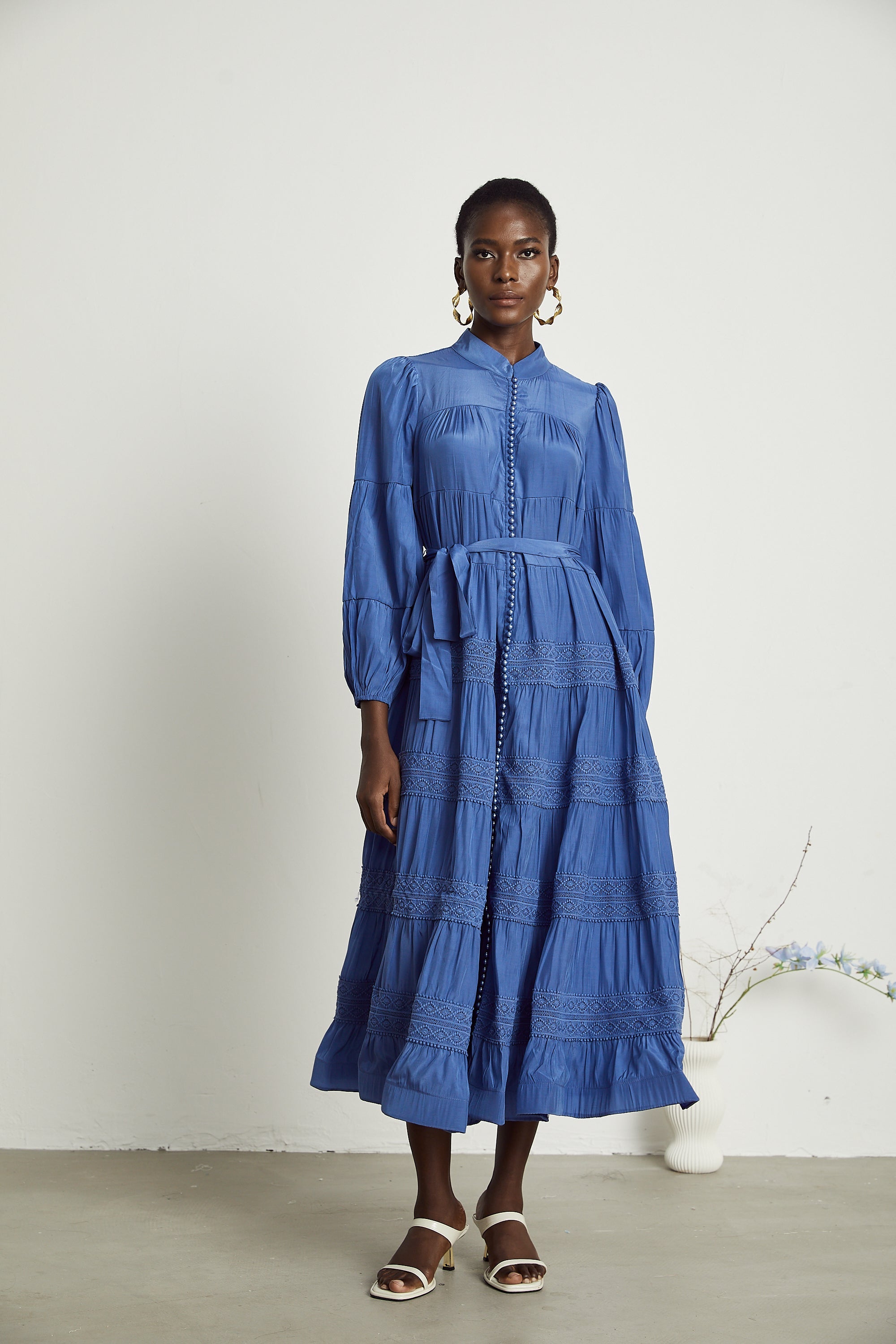 Stéphanie dantel midi elbise