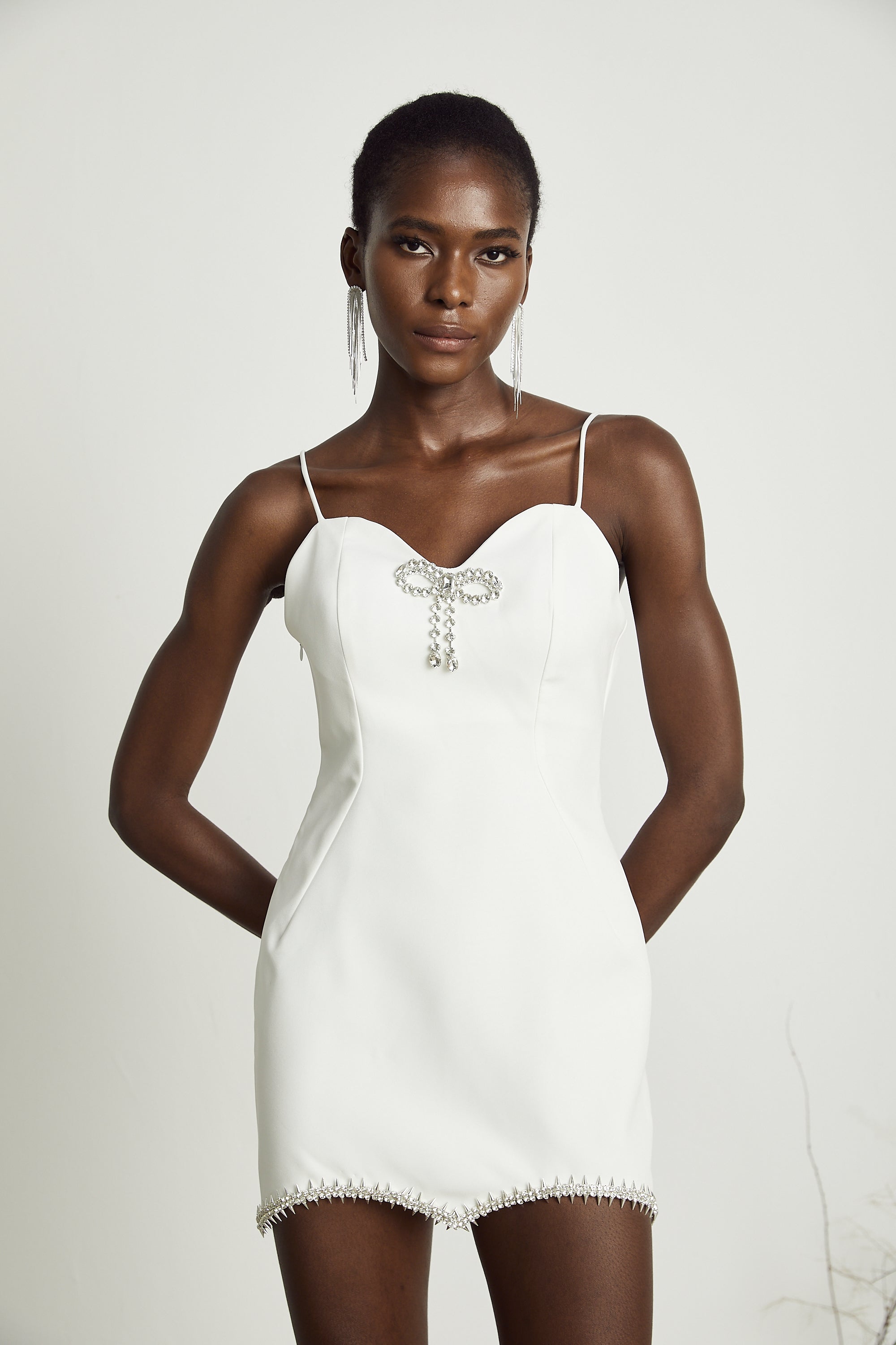 Stéphanie fiyonklu mini elbise