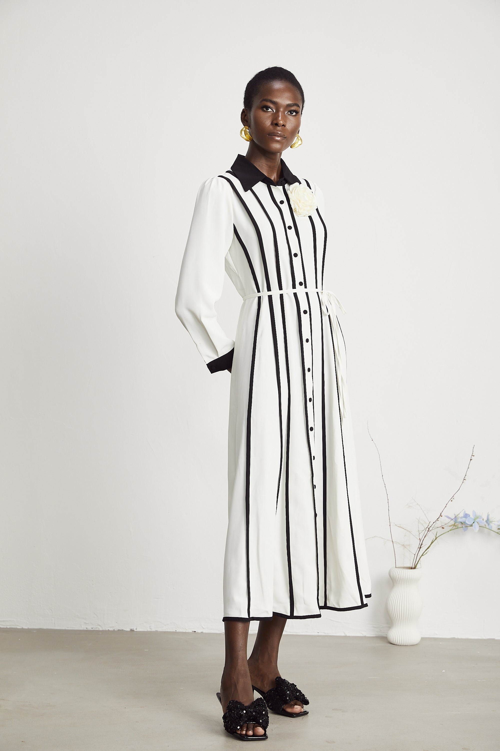 Elinor kontrast midi elbise