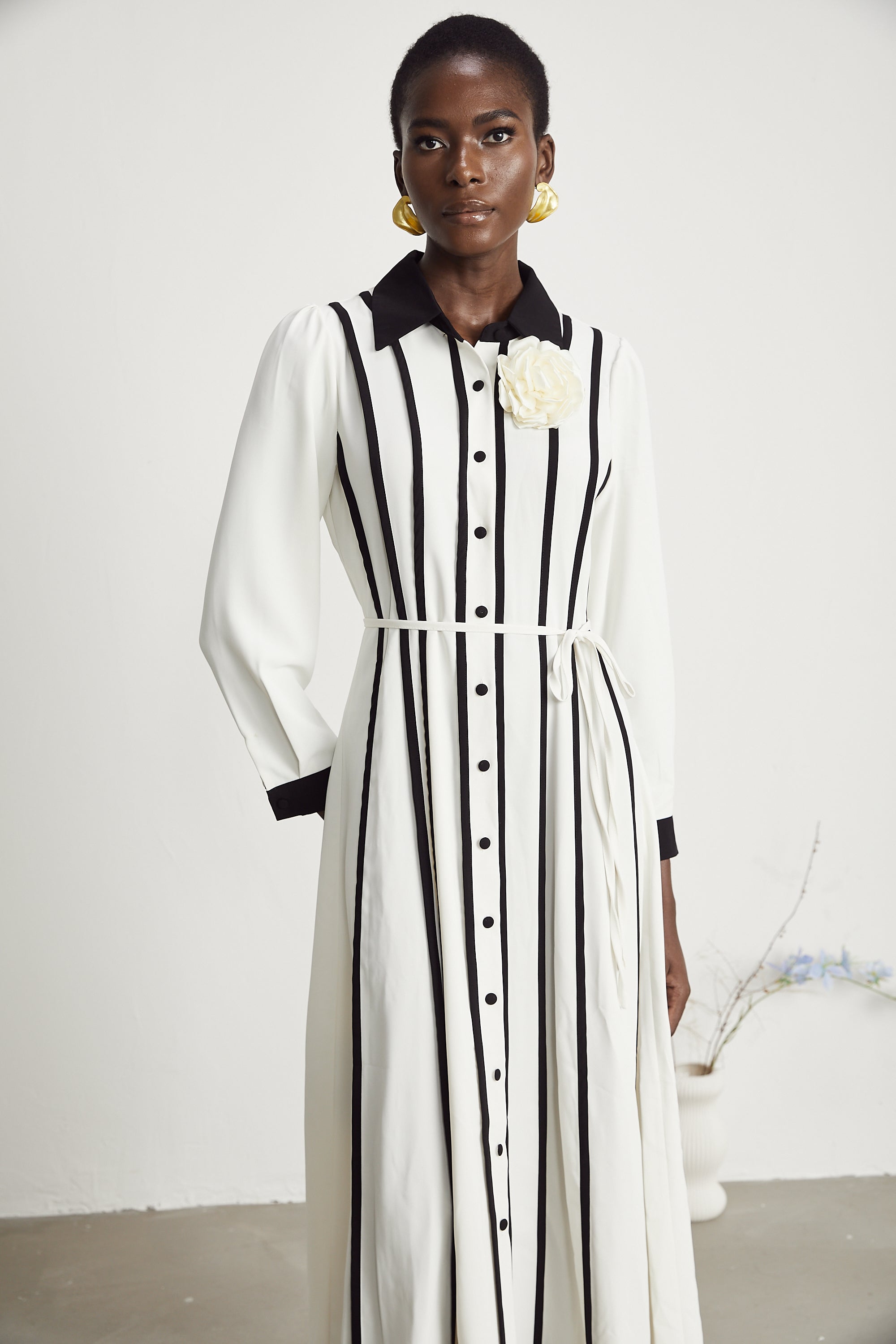 Elinor kontrast midi elbise