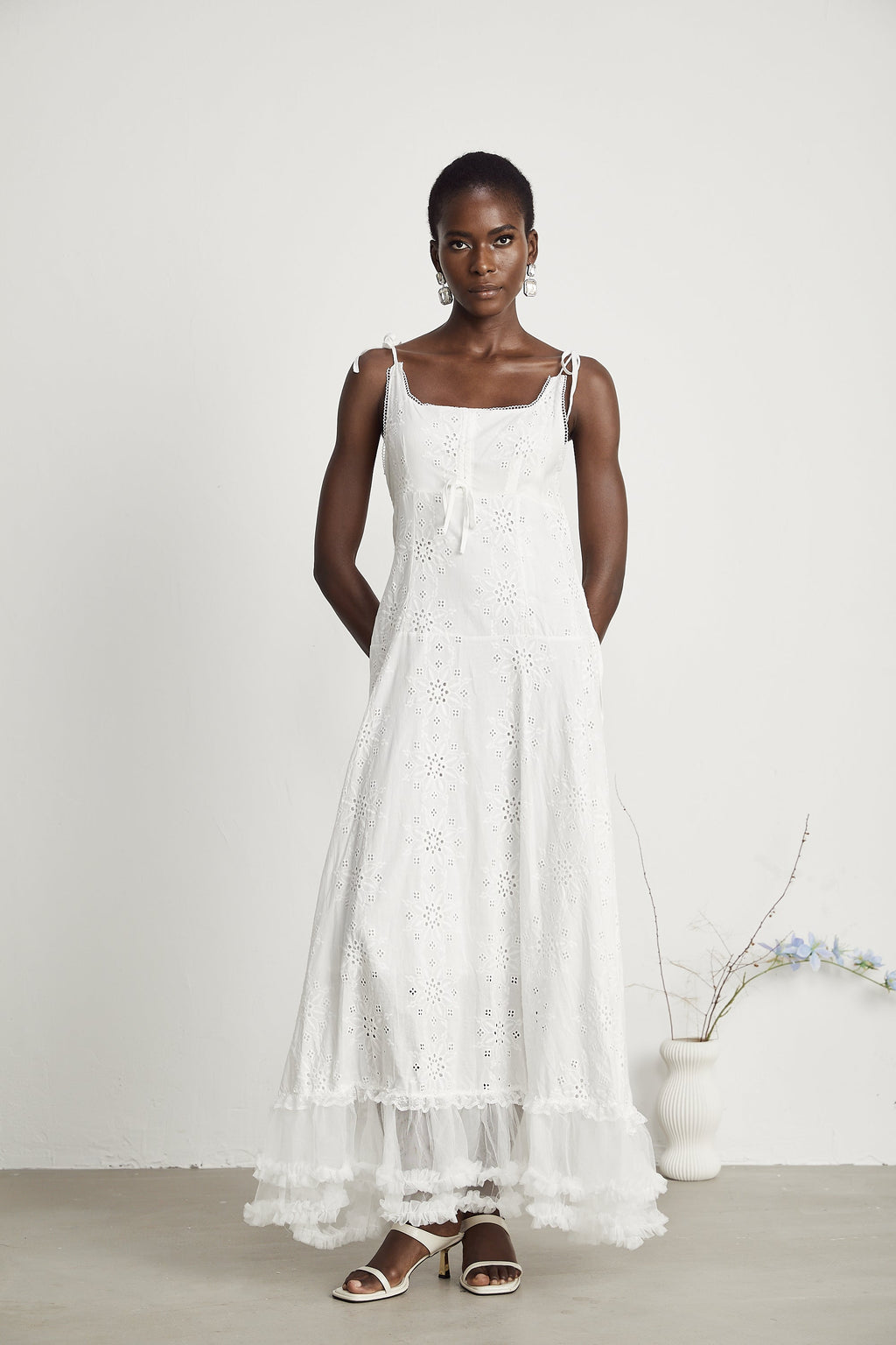 Lili şeffaf midi elbise