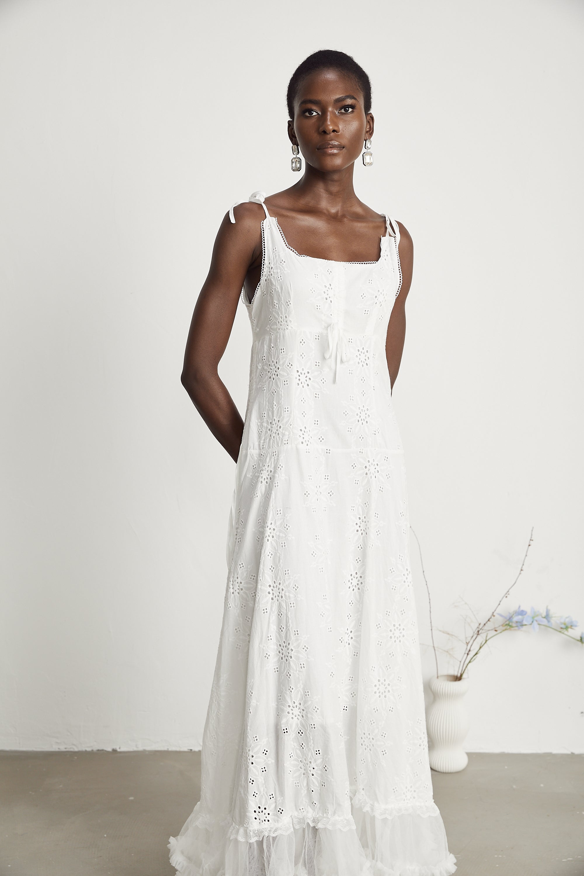 Lili şeffaf midi elbise