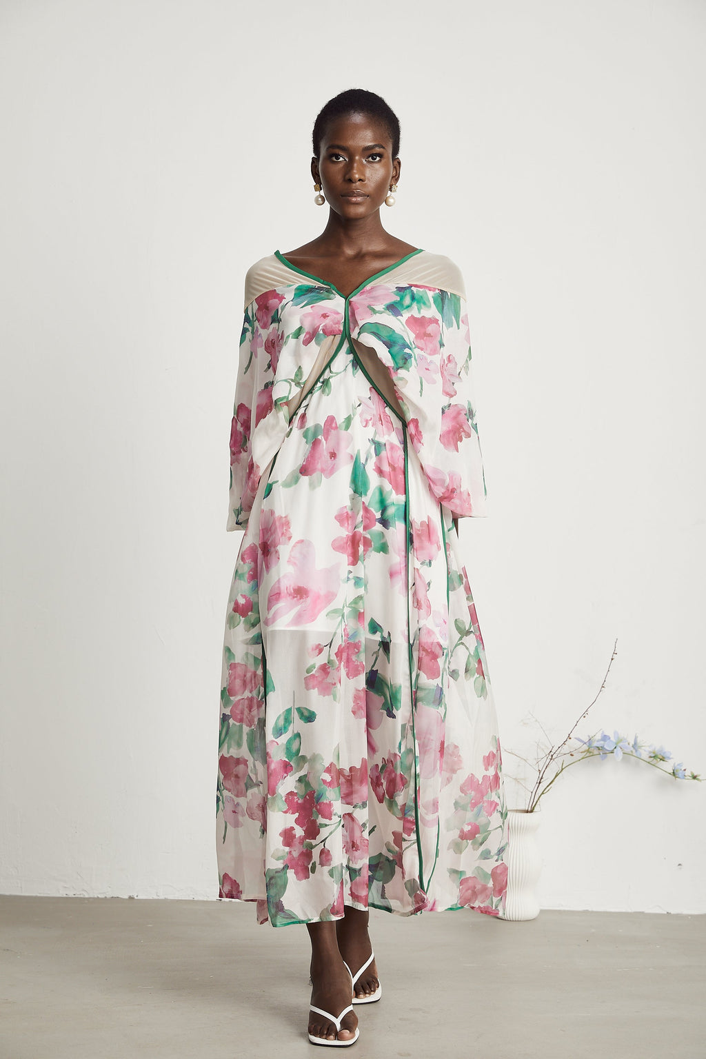 Olessia dekolteli midi elbise