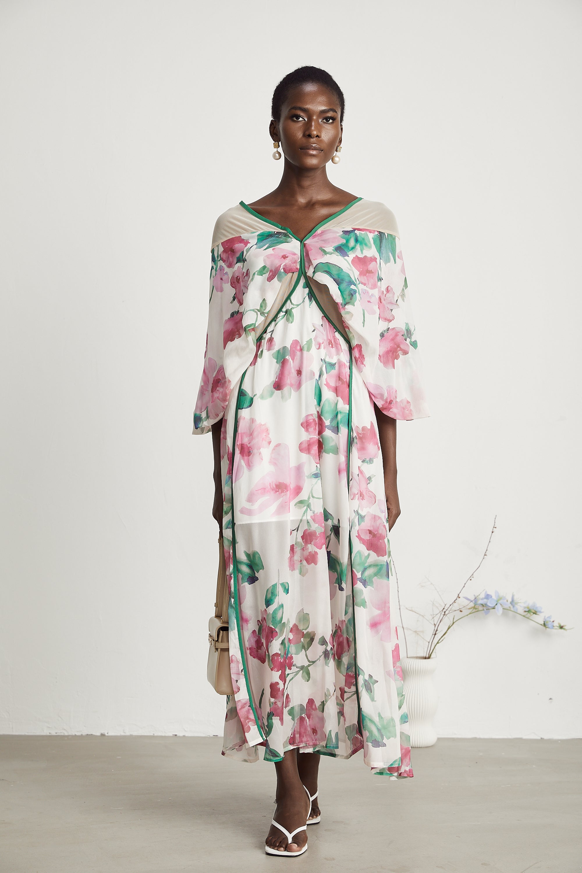 Olessia dekolteli midi elbise