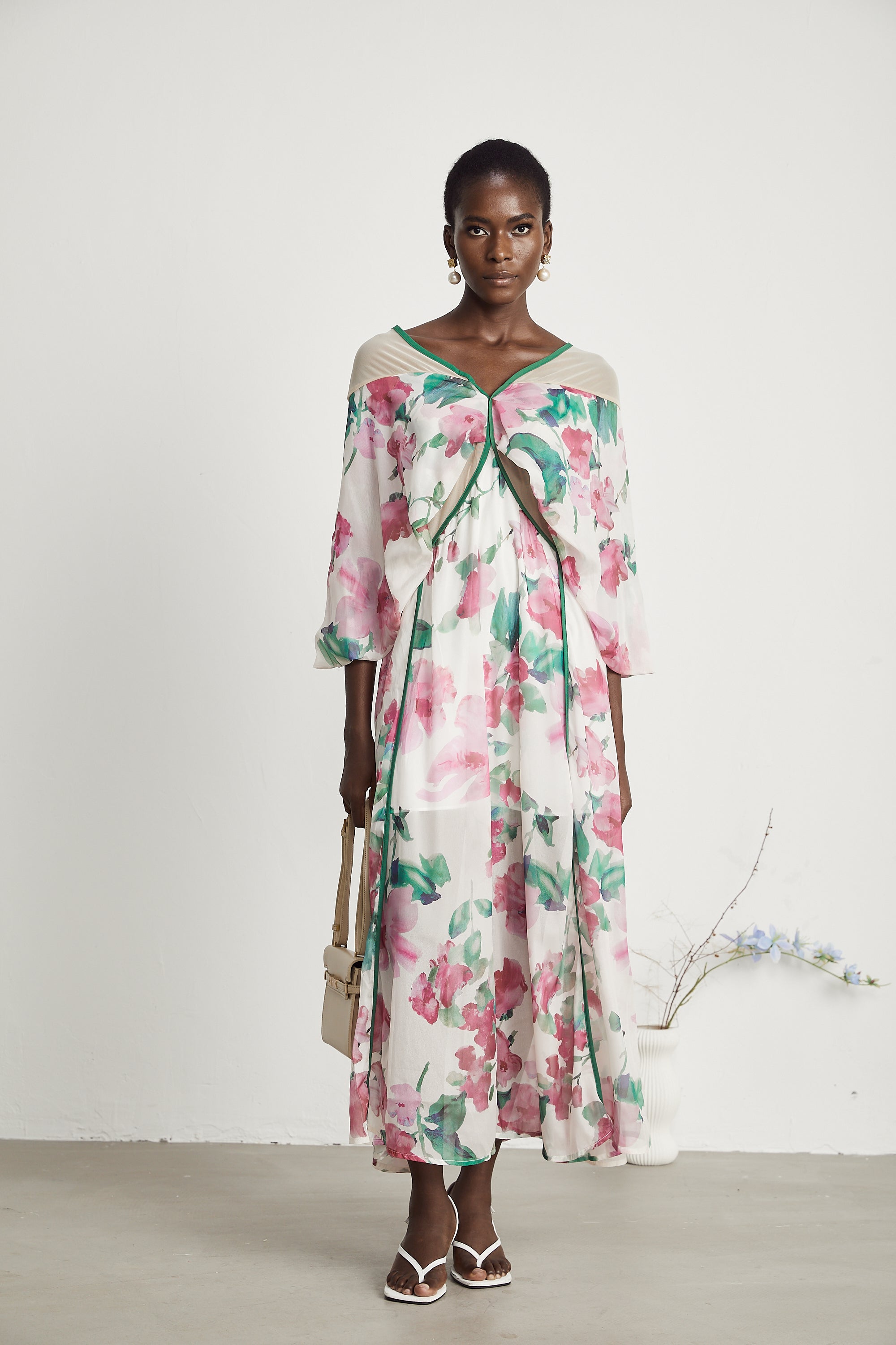 Olessia dekolteli midi elbise