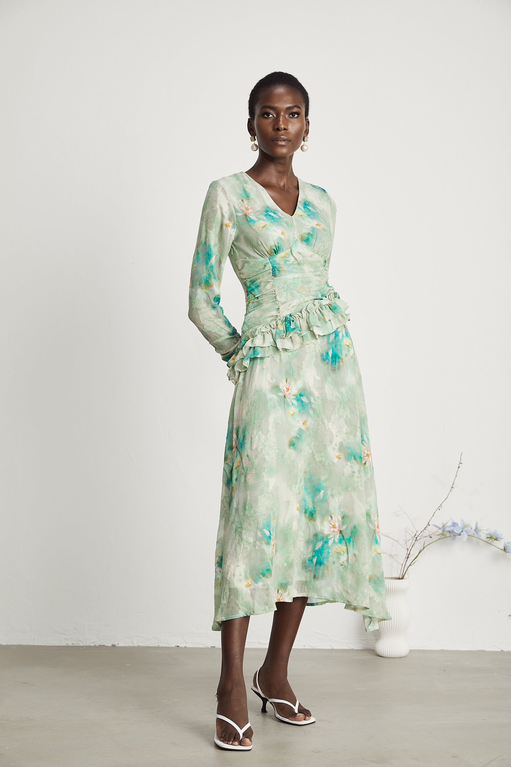 Odelle fırfır maksi elbise