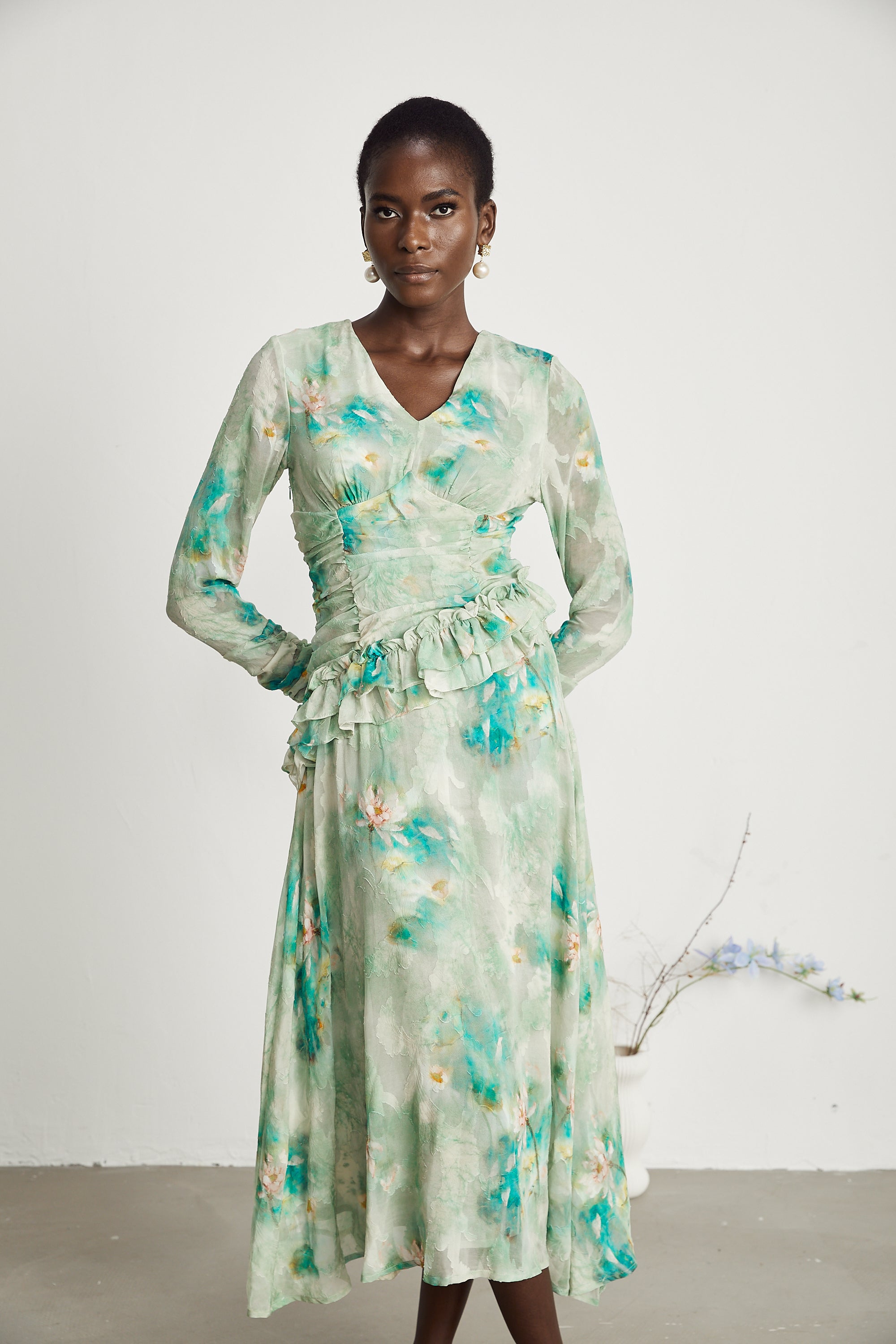 Odelle fırfır maksi elbise