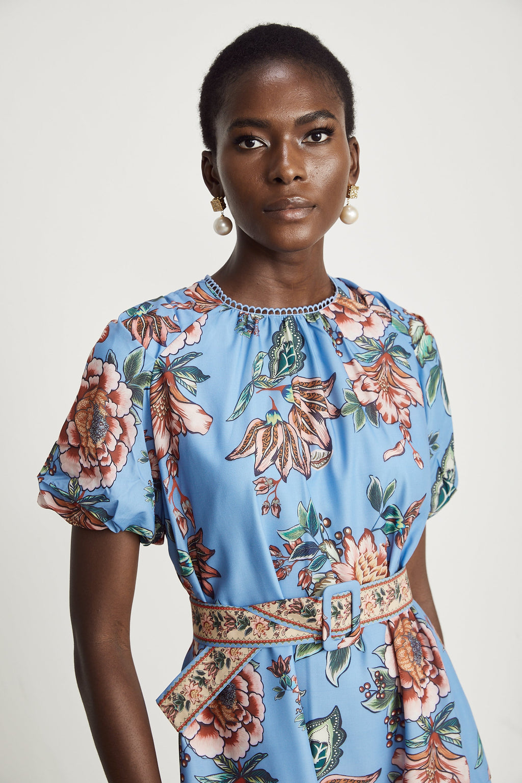 Coralie çiçek mini elbise