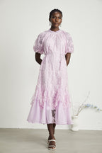 Coralie işlemeli midi elbise