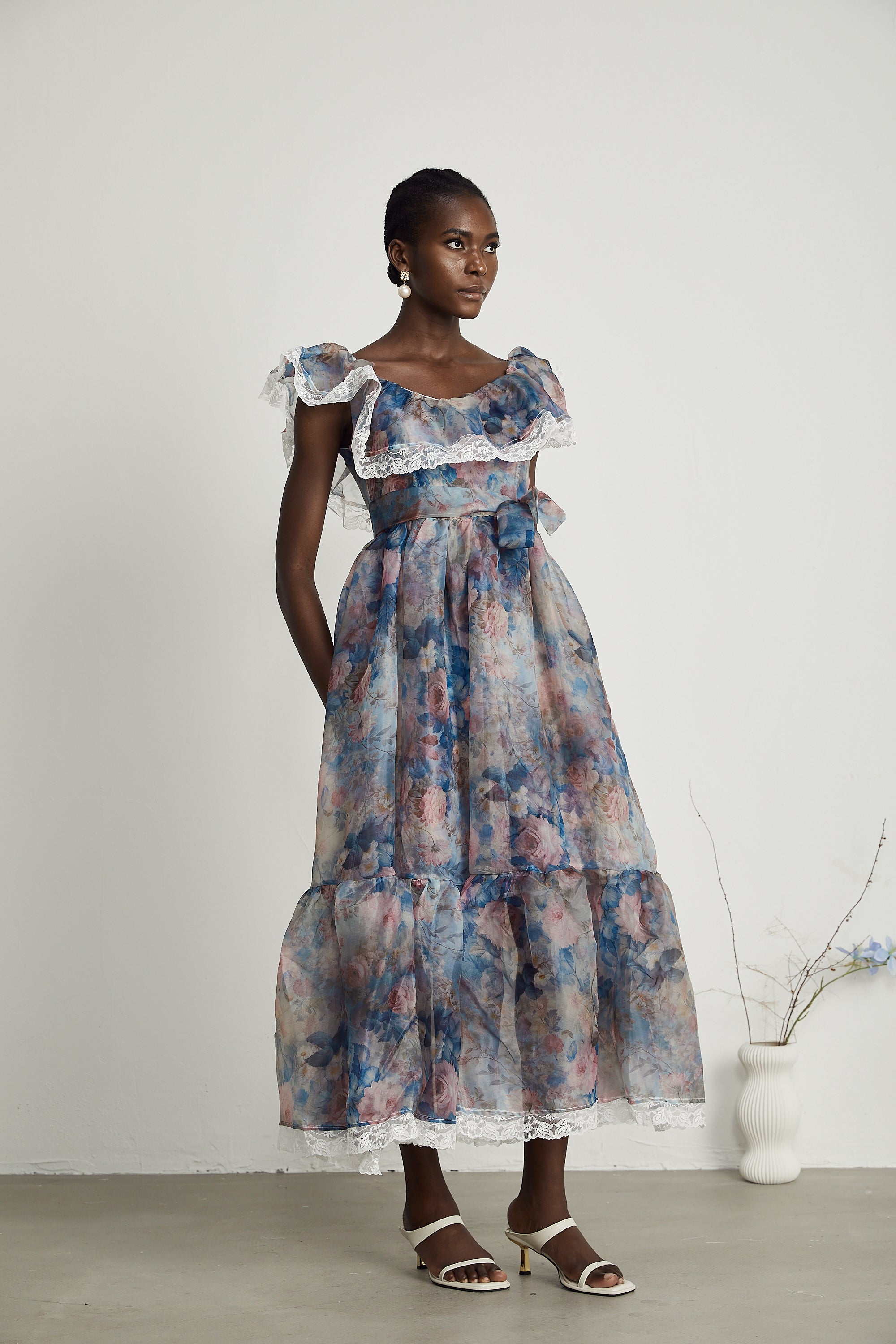 Suzette dantel midi elbise