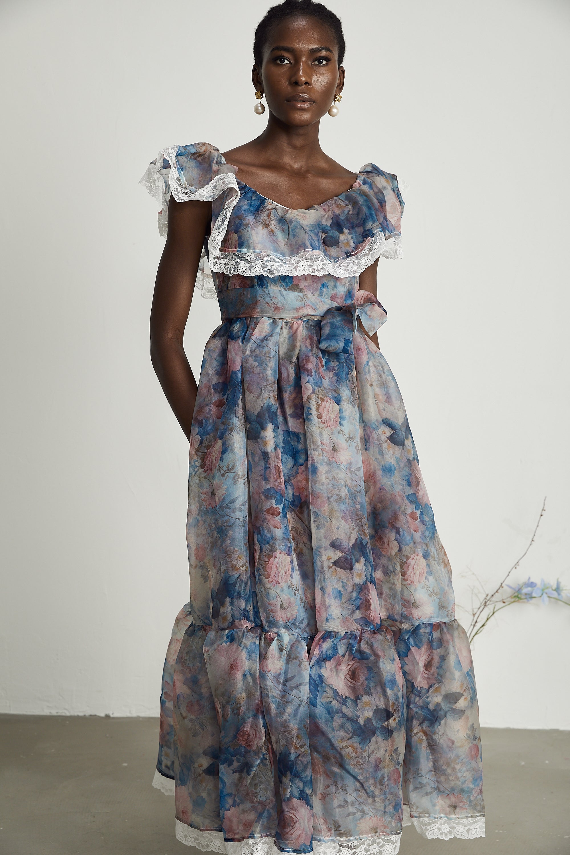 Suzette dantel midi elbise