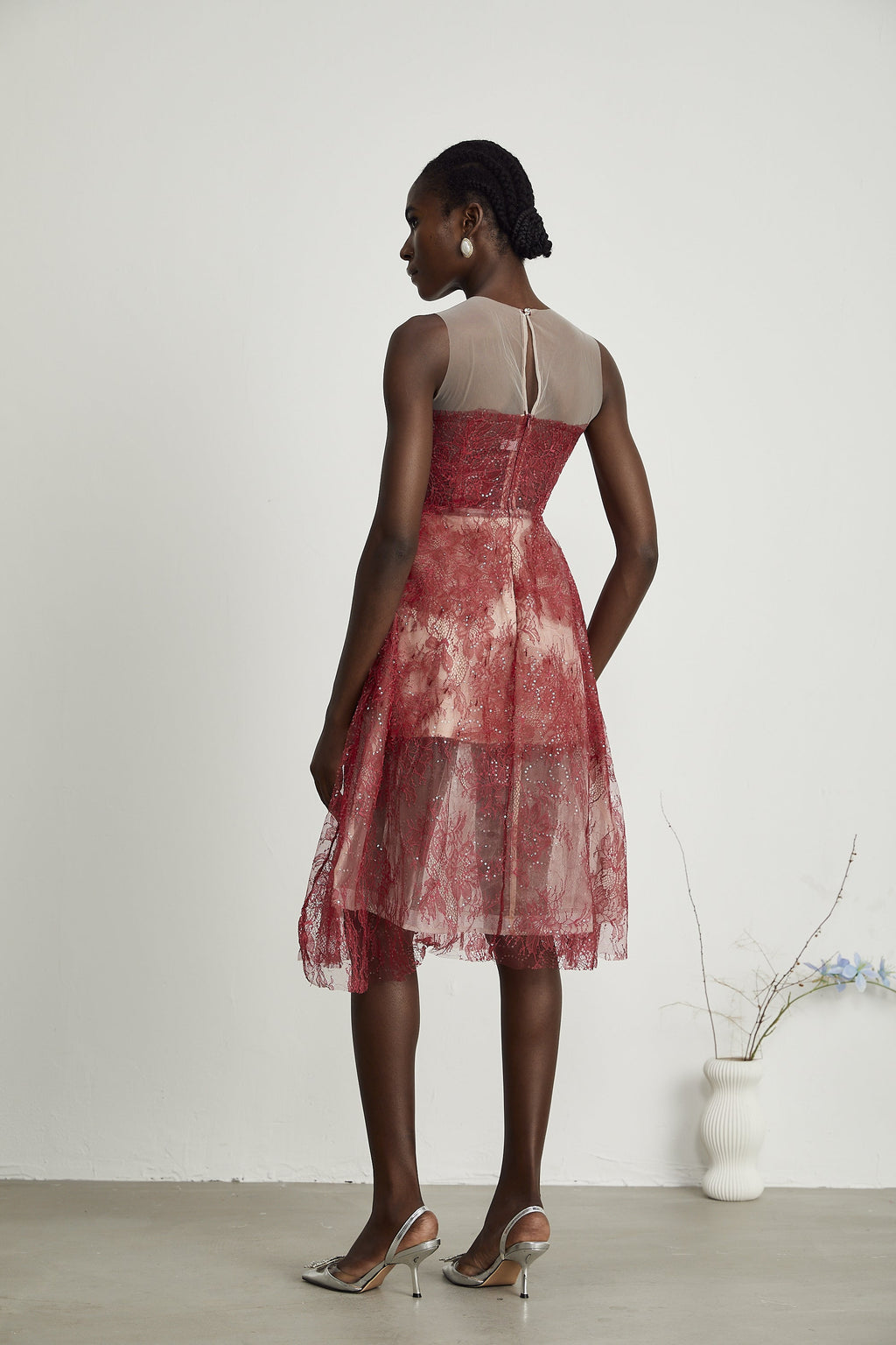 Juana süslemeli midi elbise