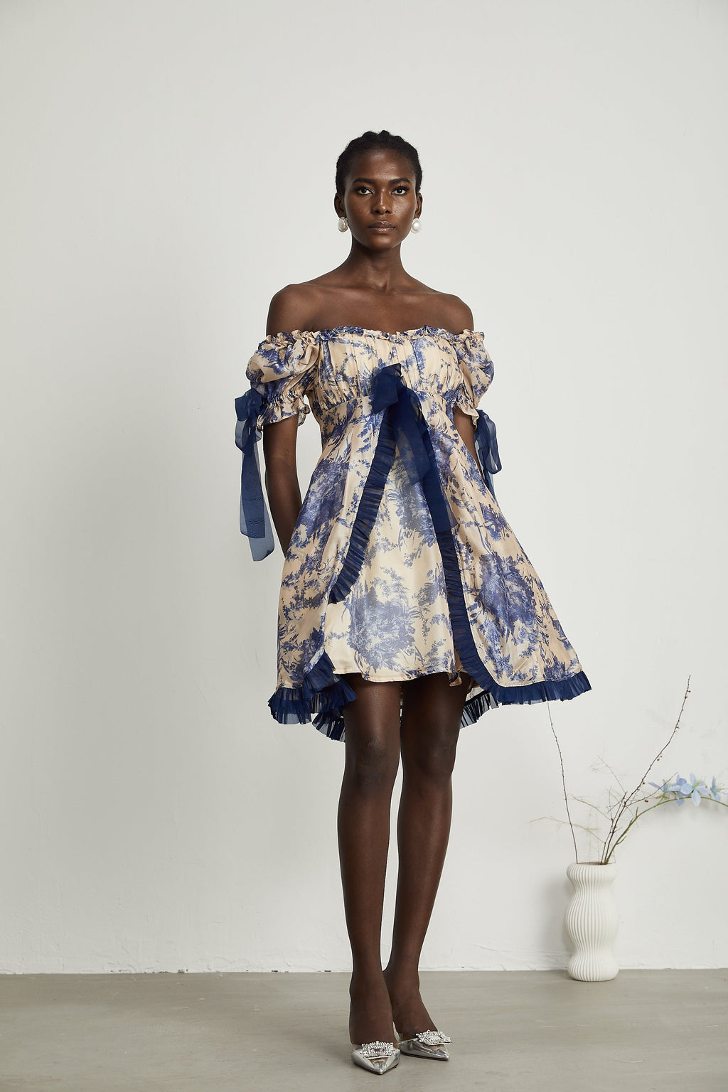 Robyn kurdele mini elbise